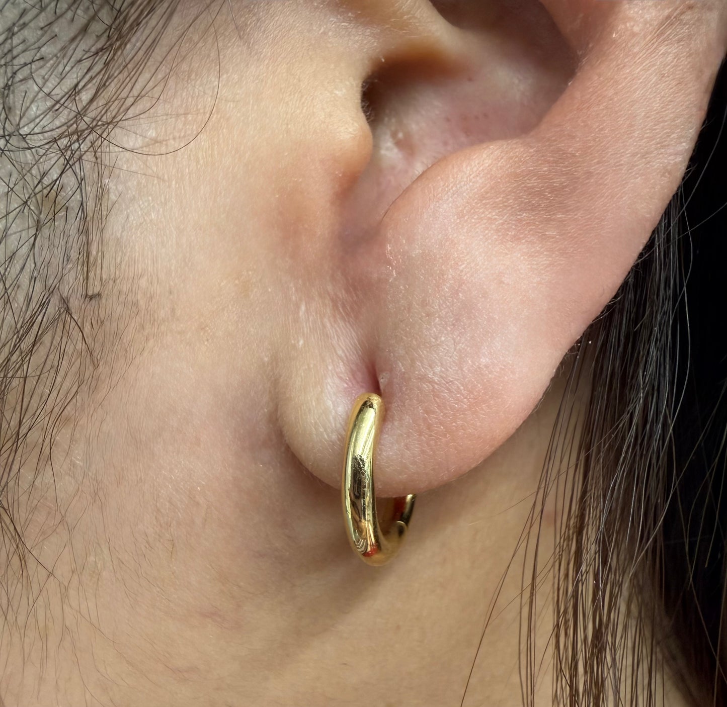 18KT Yellow Gold Hoop Earrings