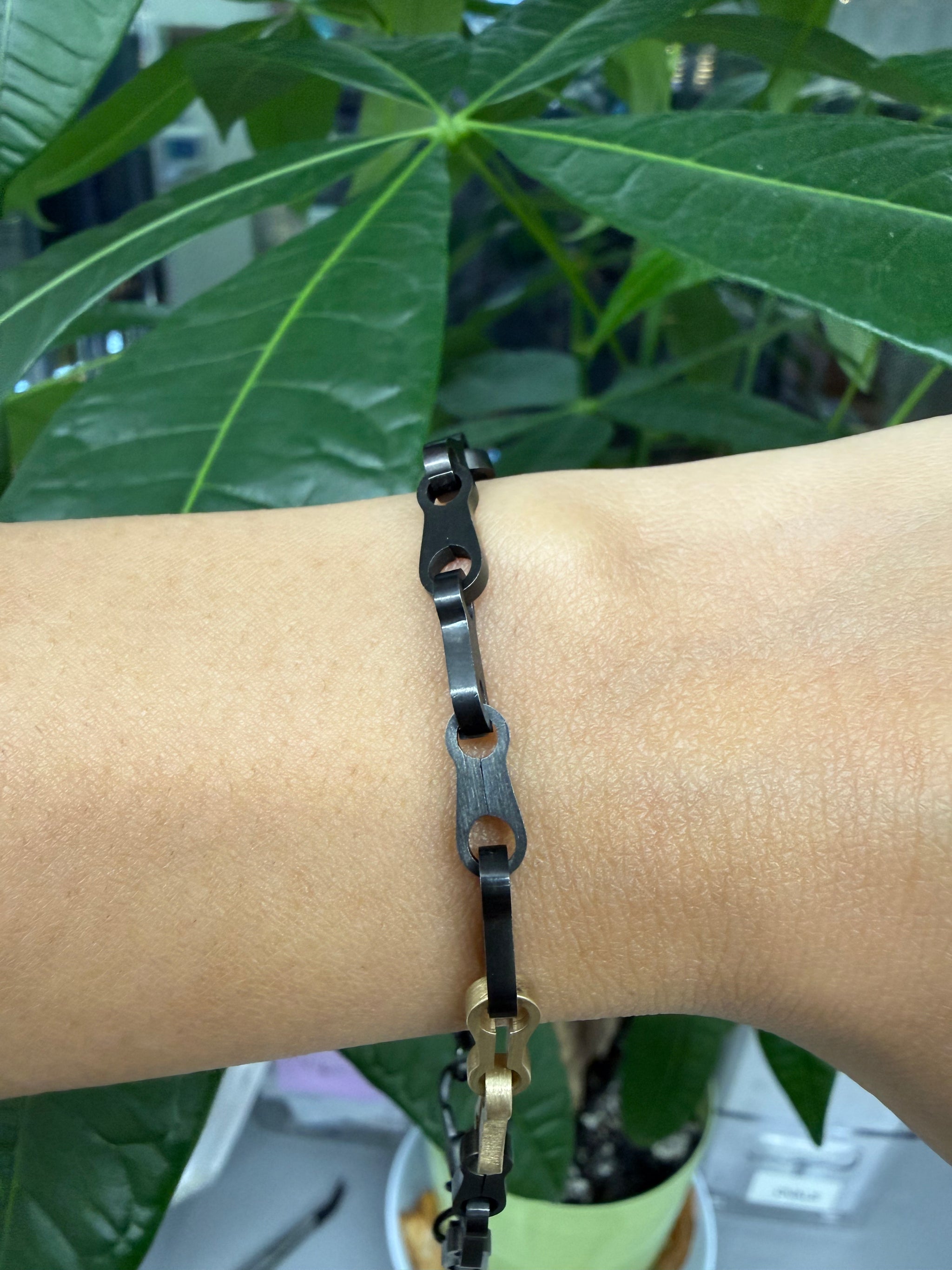 Men's Titanium & Gold 7.5 Inches Bracelet