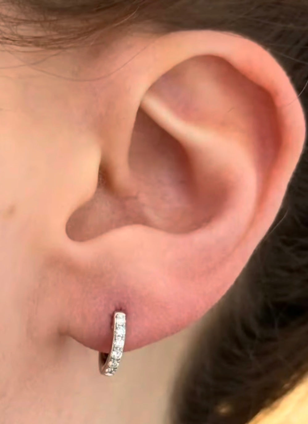 10.4mm 0.18ct Lab Diamond Huggies