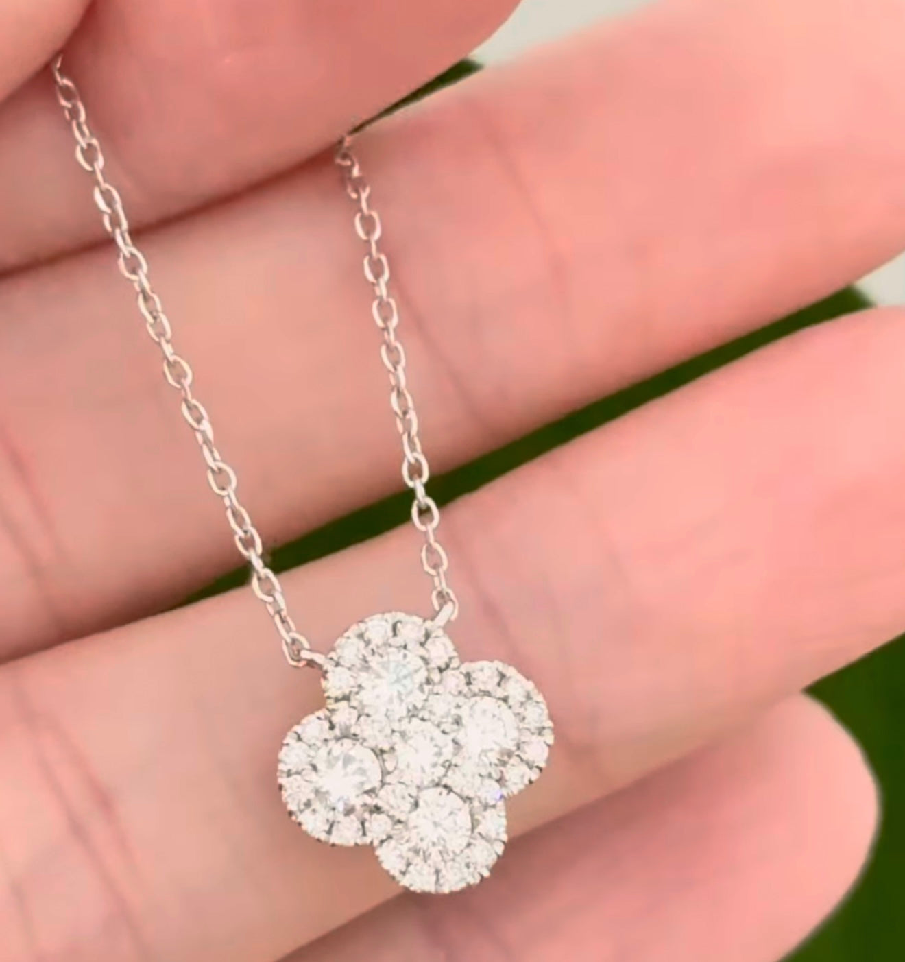 0.76ct Lab Diamond Clover Necklace
