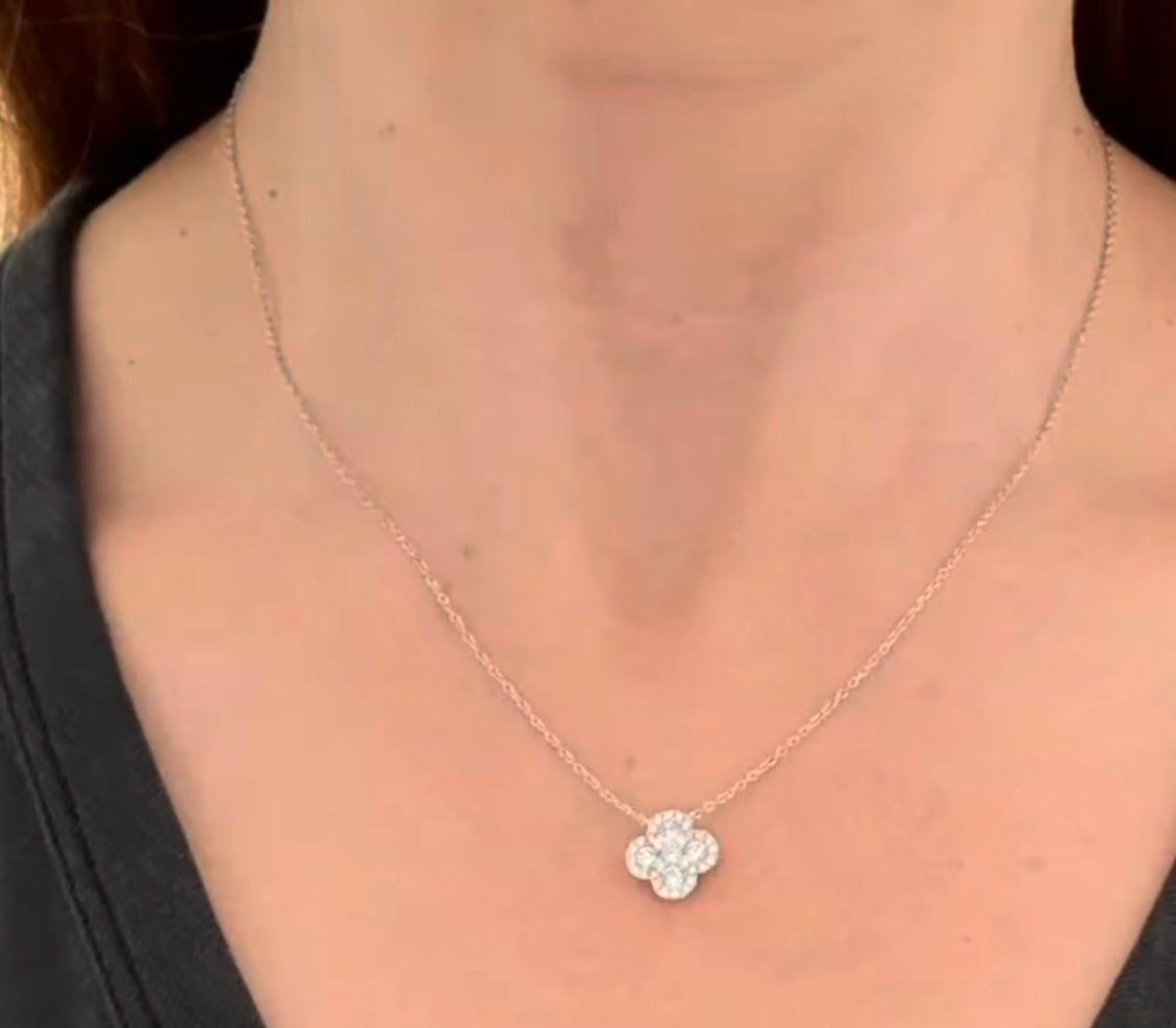0.76ct Lab Diamond Clover Necklace