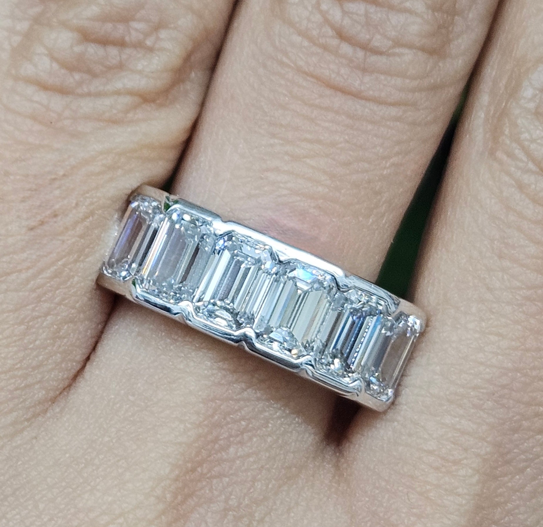 3ct Emerald Platinum Band