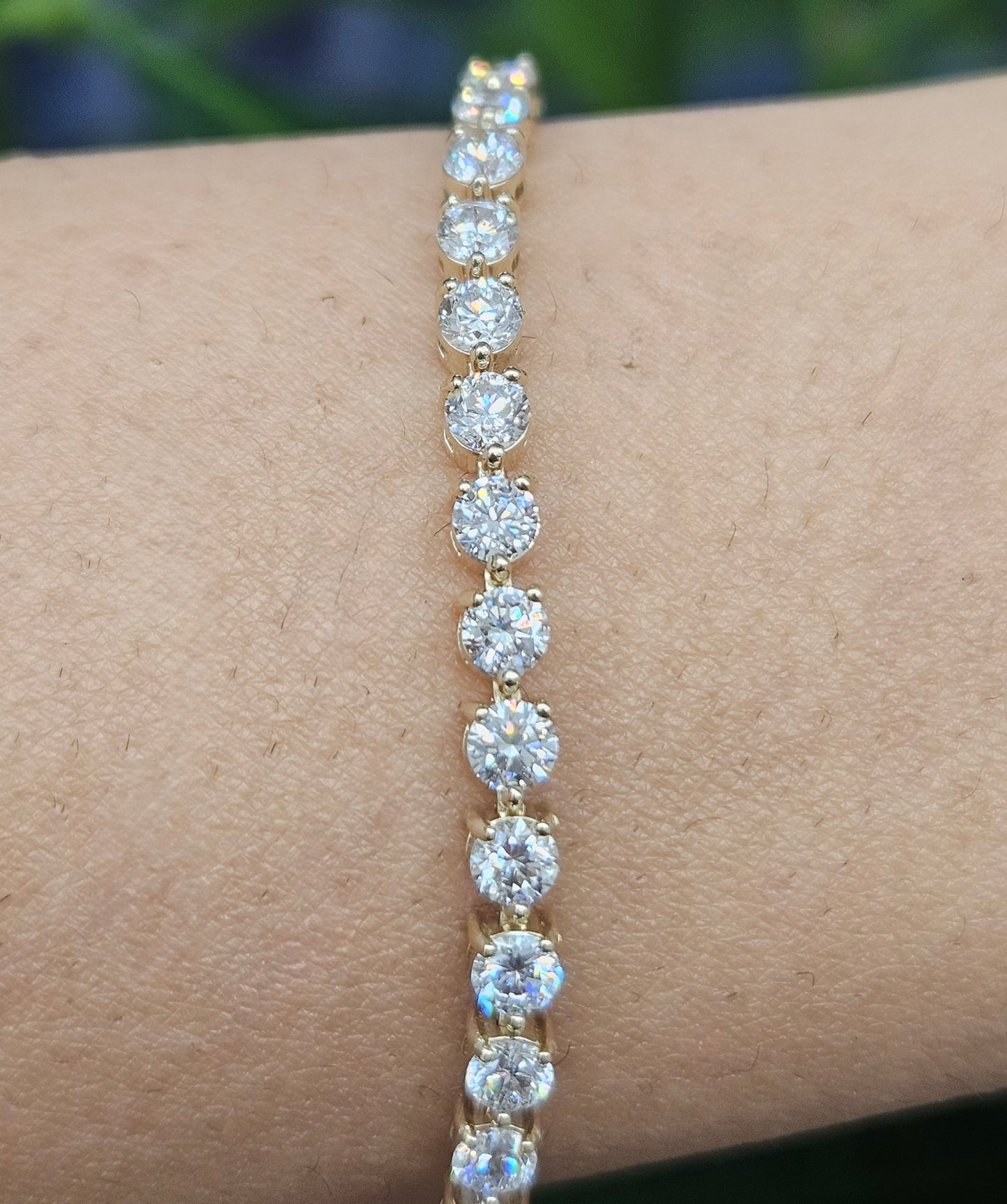 5.6ct 3 Prongs Tennis Bracelet