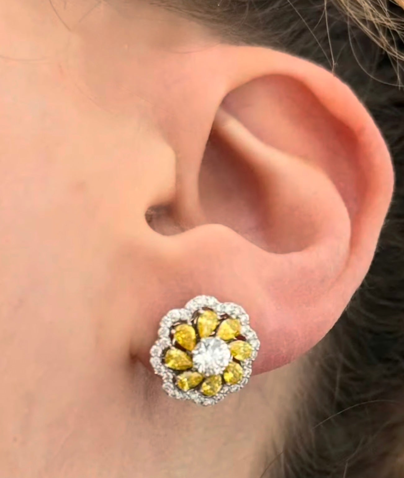 White Gold Yellow Pear Shape Lab Diamond Earring