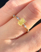 Yellow Gold With Yellow Radiant Lab Diamond Ring