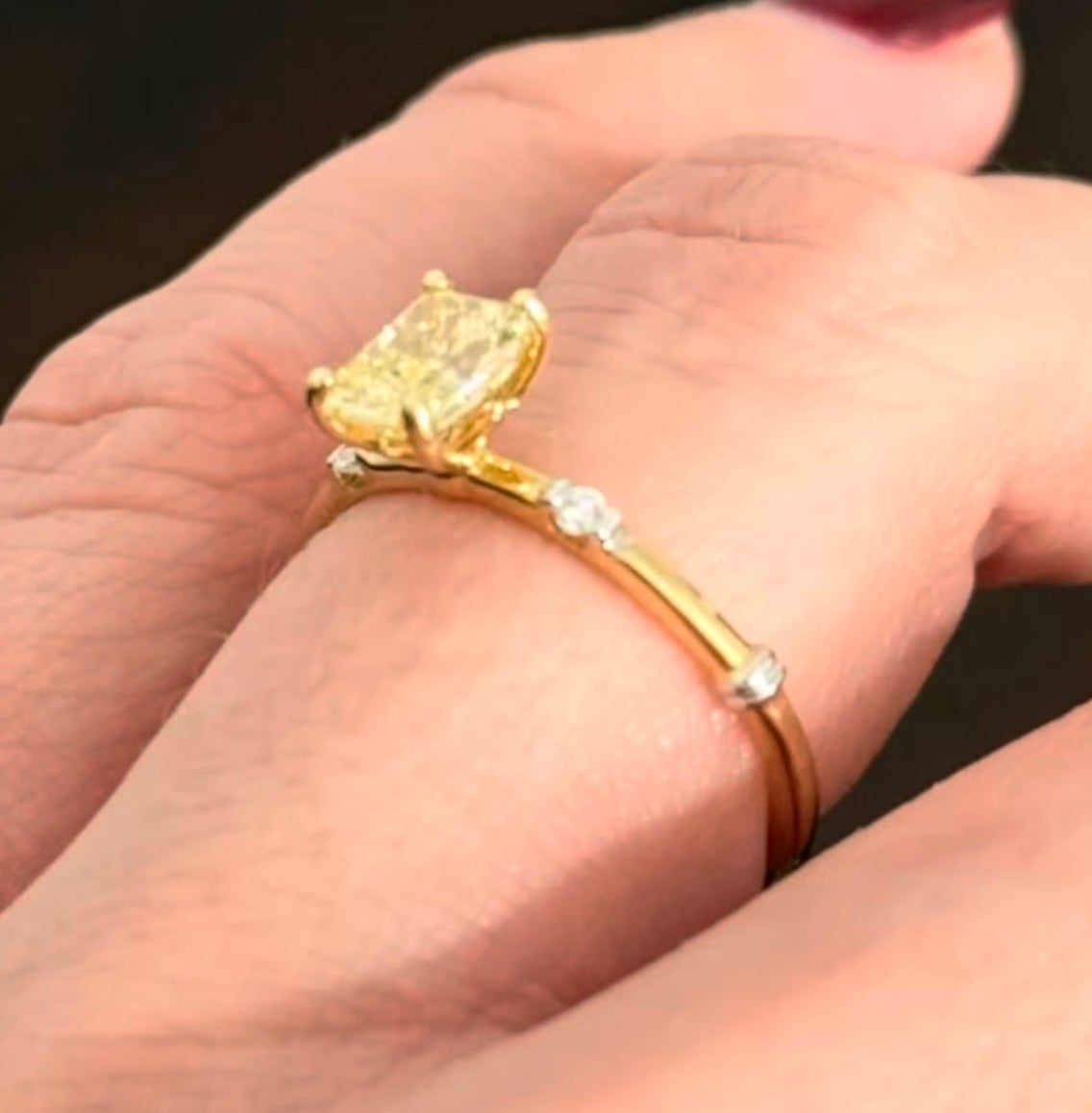 Yellow Gold With Yellow Radiant Lab Diamond Ring