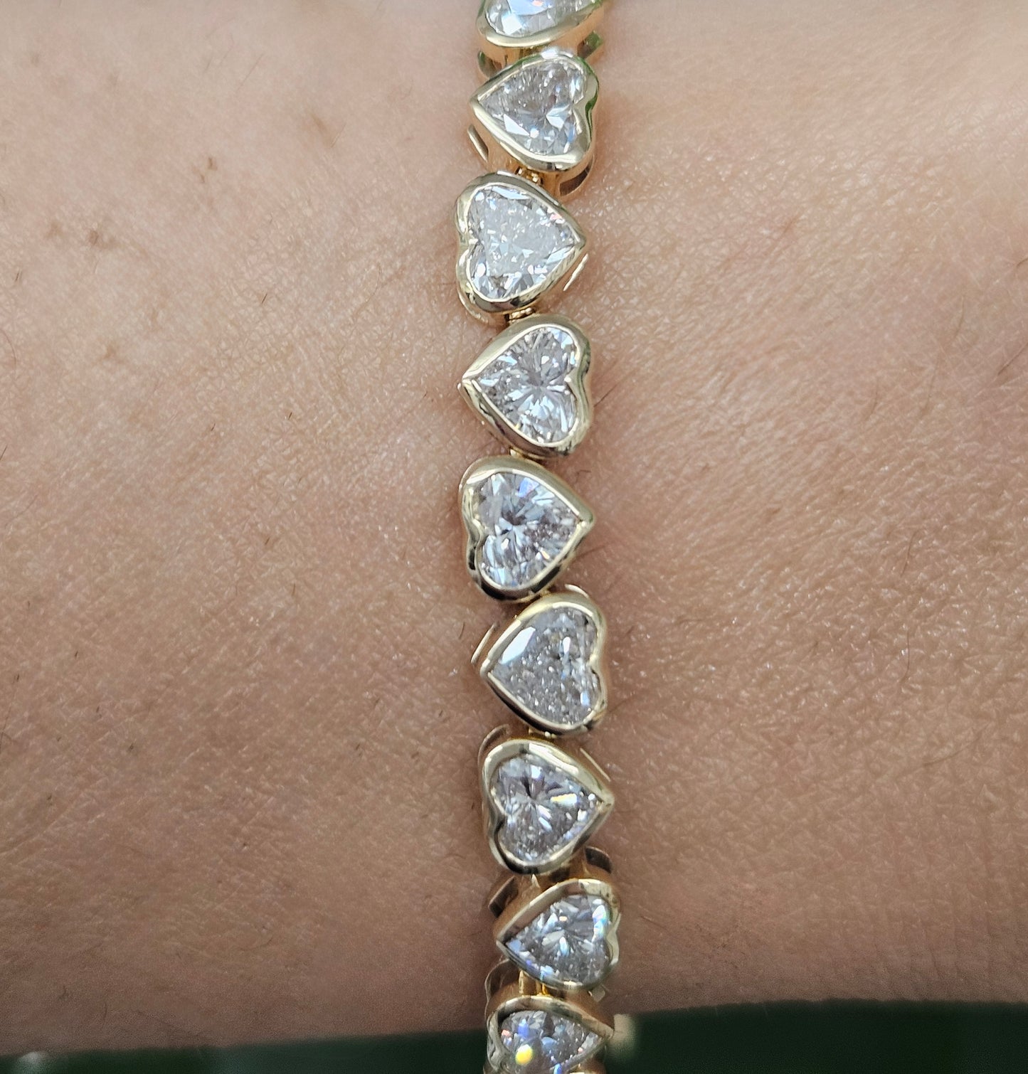 14KT Heart Shaped Bezel Set 7" Lab Diamond Bracelet