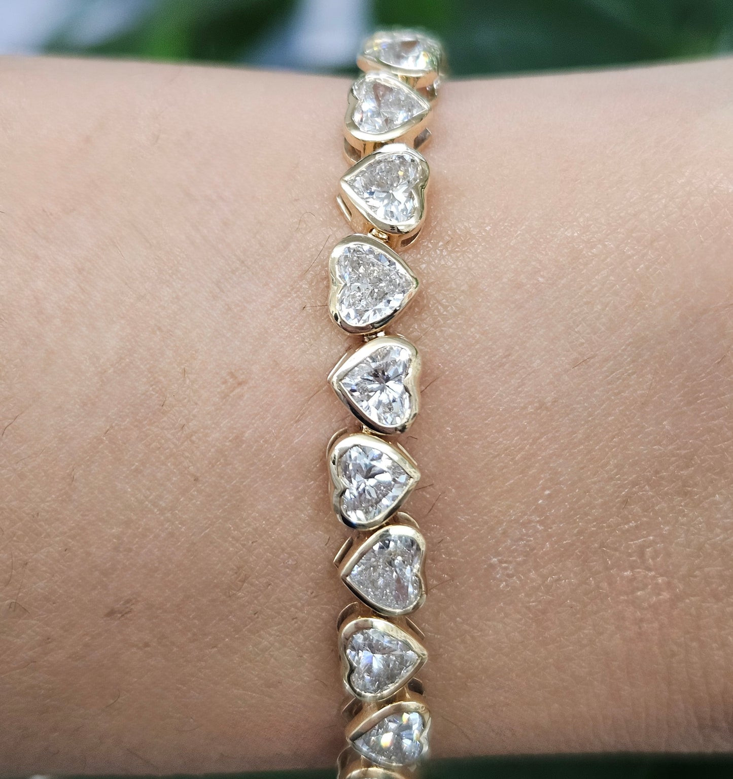 14KT Heart Shaped Bezel Set 7" Lab Diamond Bracelet