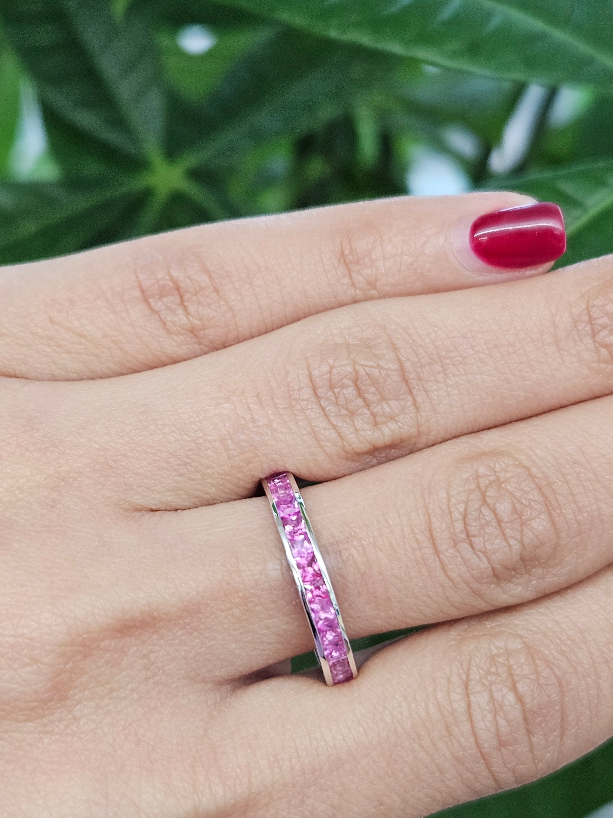 Dark Pink Sapphire Ombre White Gold Ring