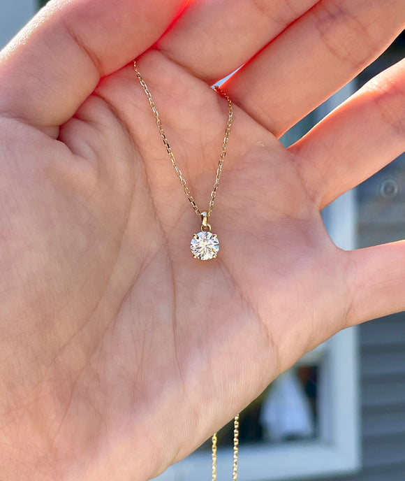 18K Lab 0.96ct  Pendent necklace