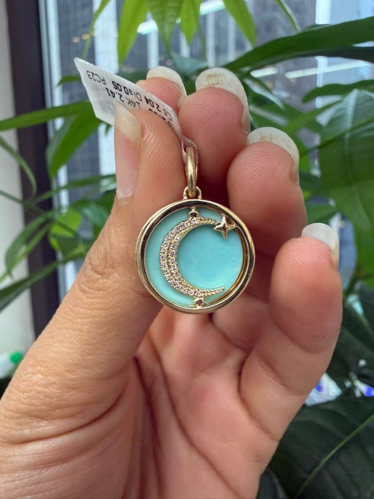 14KT Yellow Gold Blue Mood Pendant