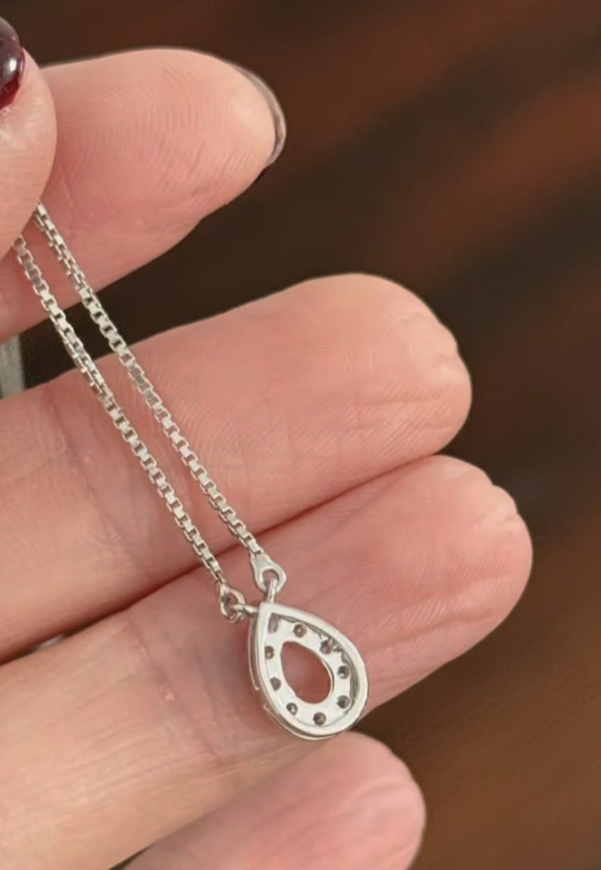 White Gold Necklace with Round Lab Diamond in Pear Shape