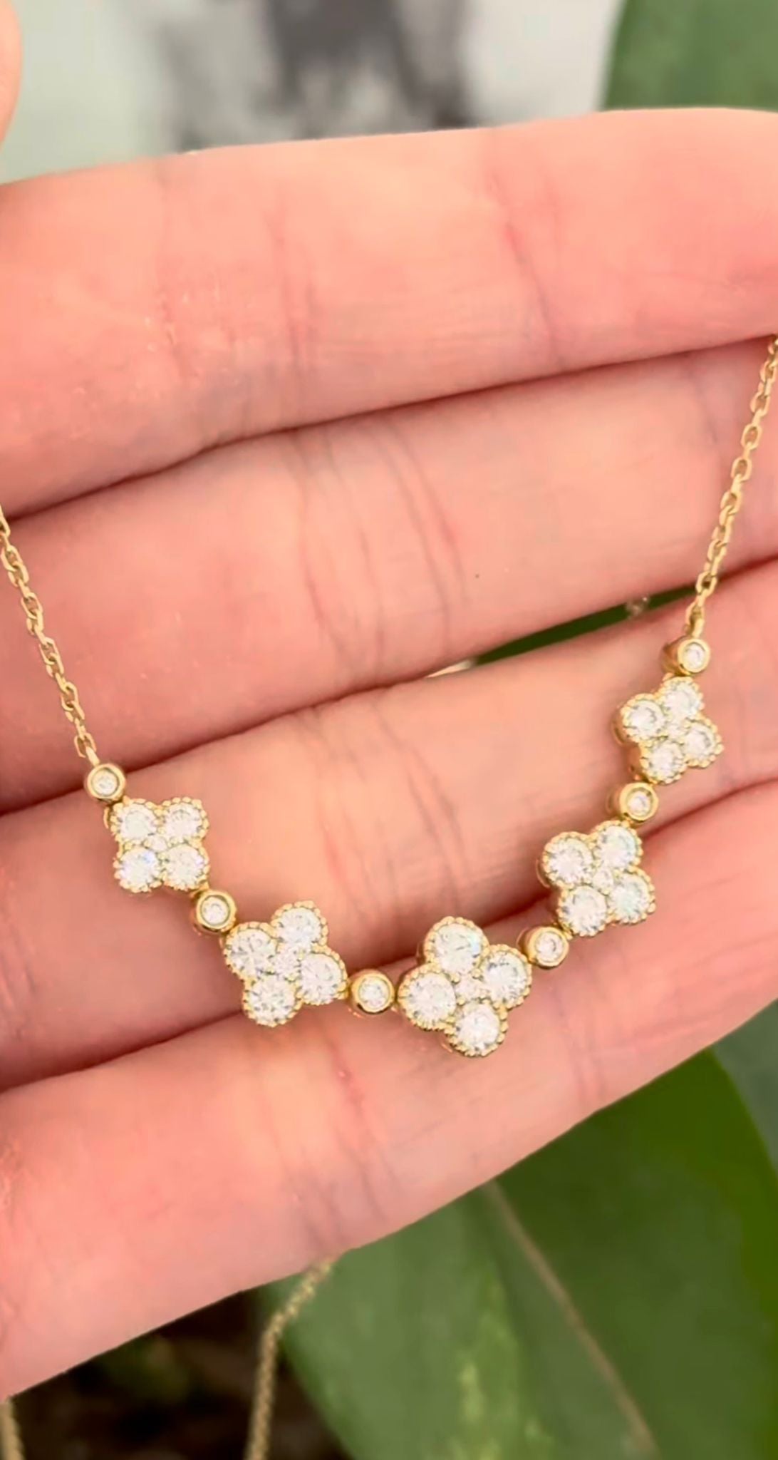 Yellow Gold Lab DIamond Clover Pendant