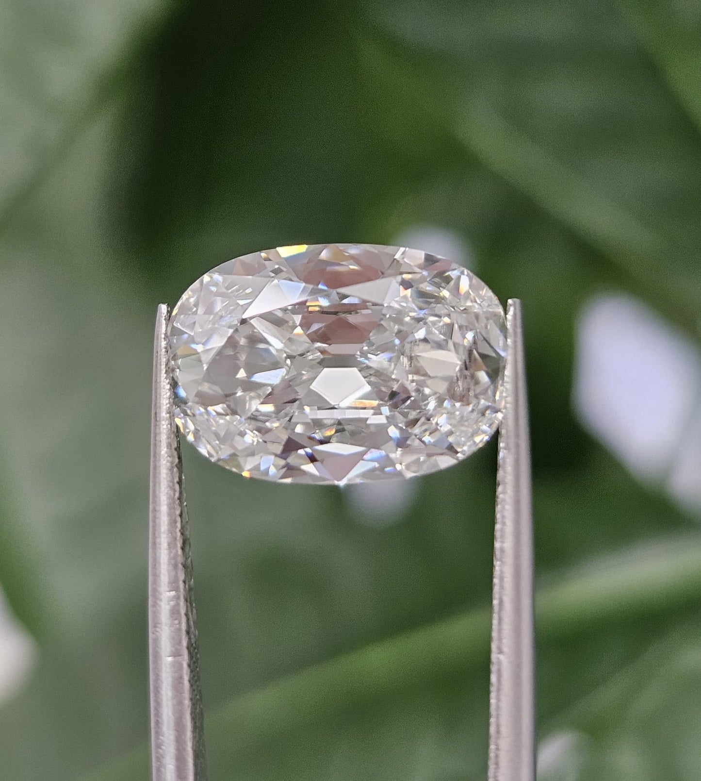 3.09ct Cushion E VVS2