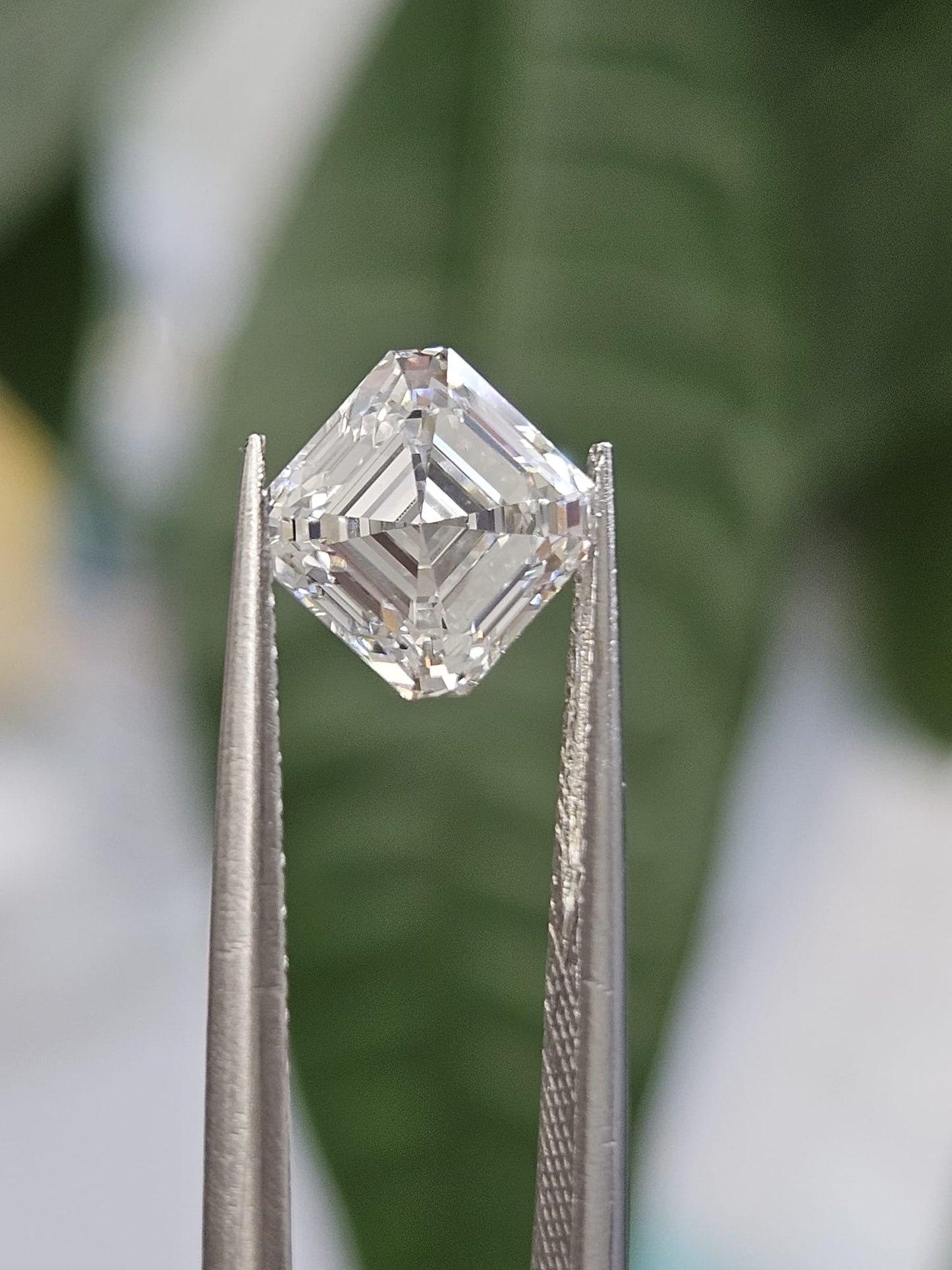 IGI 1.58CT ASSCHER F VS1