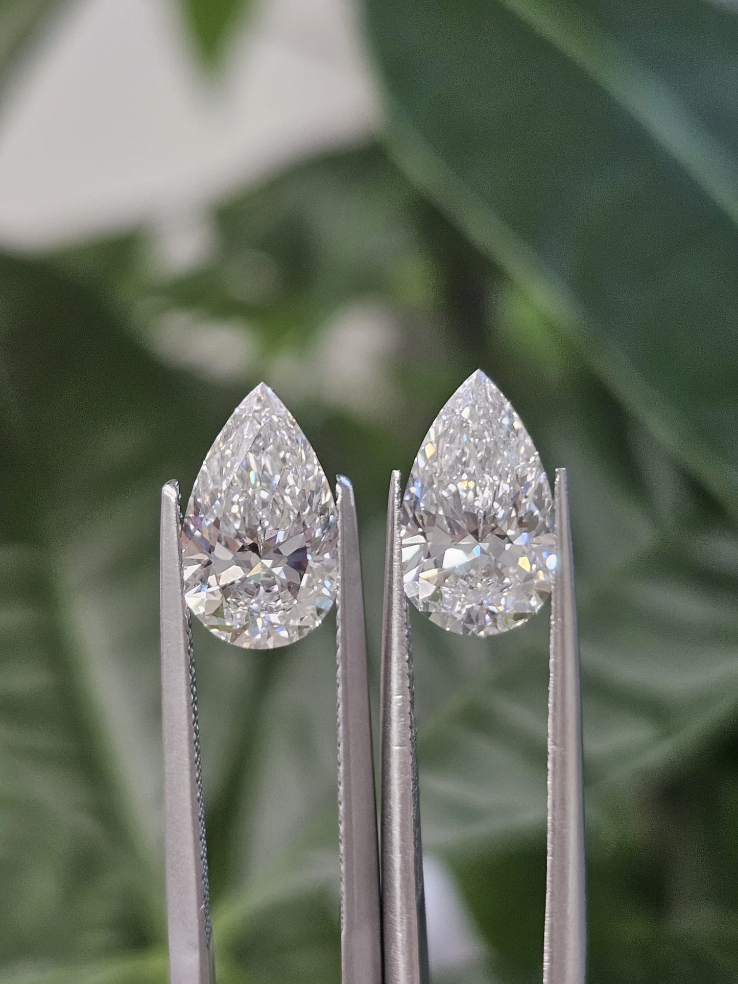 IGI 2.04CT & 2.05CT PEAR PAIR E VS2
