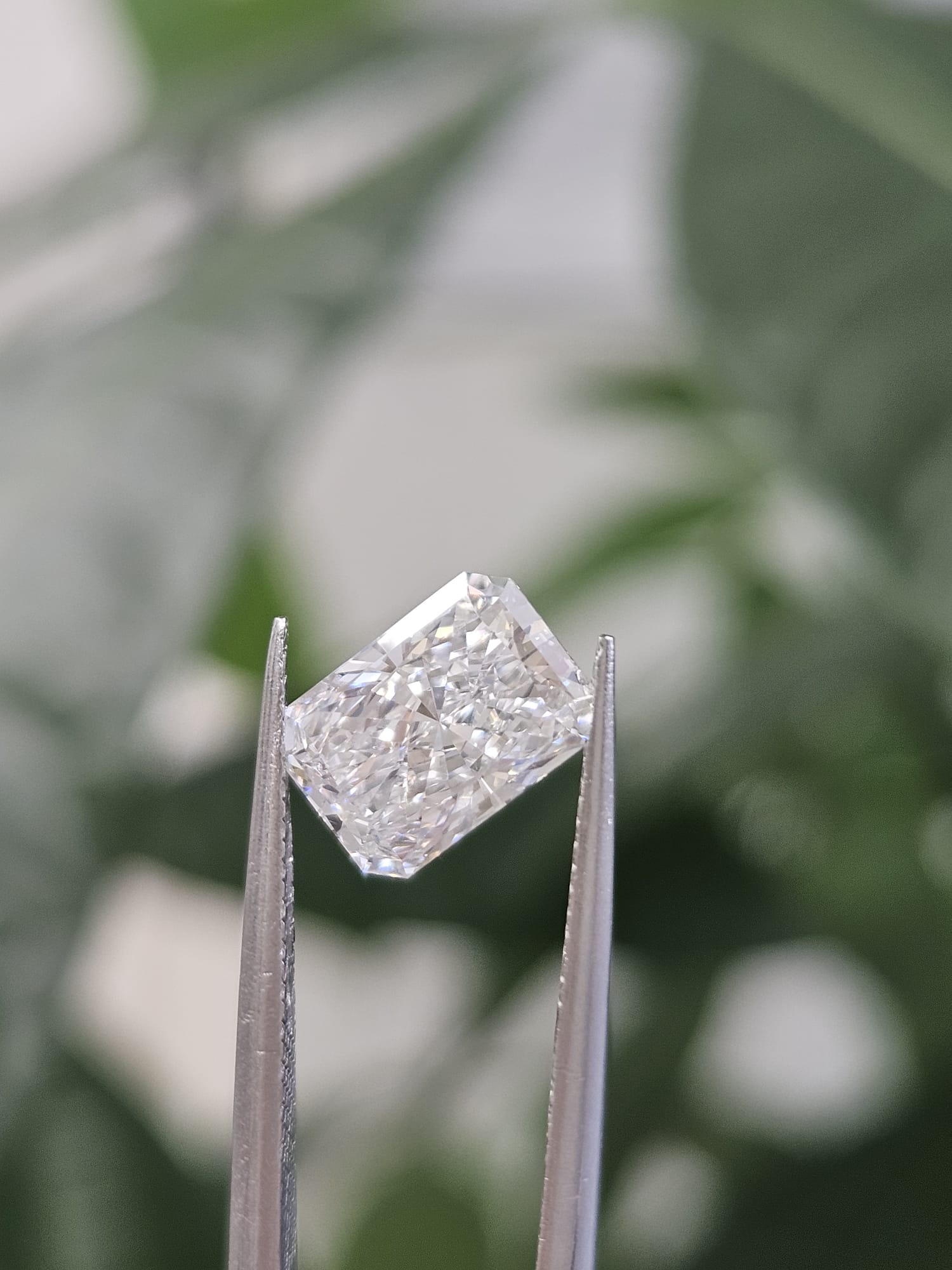 IGI 1.58CT RADIANT D VS1