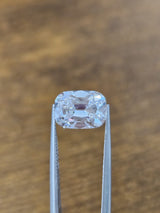 IGI 2.46CT OEC LONG CUSHION E VVS2