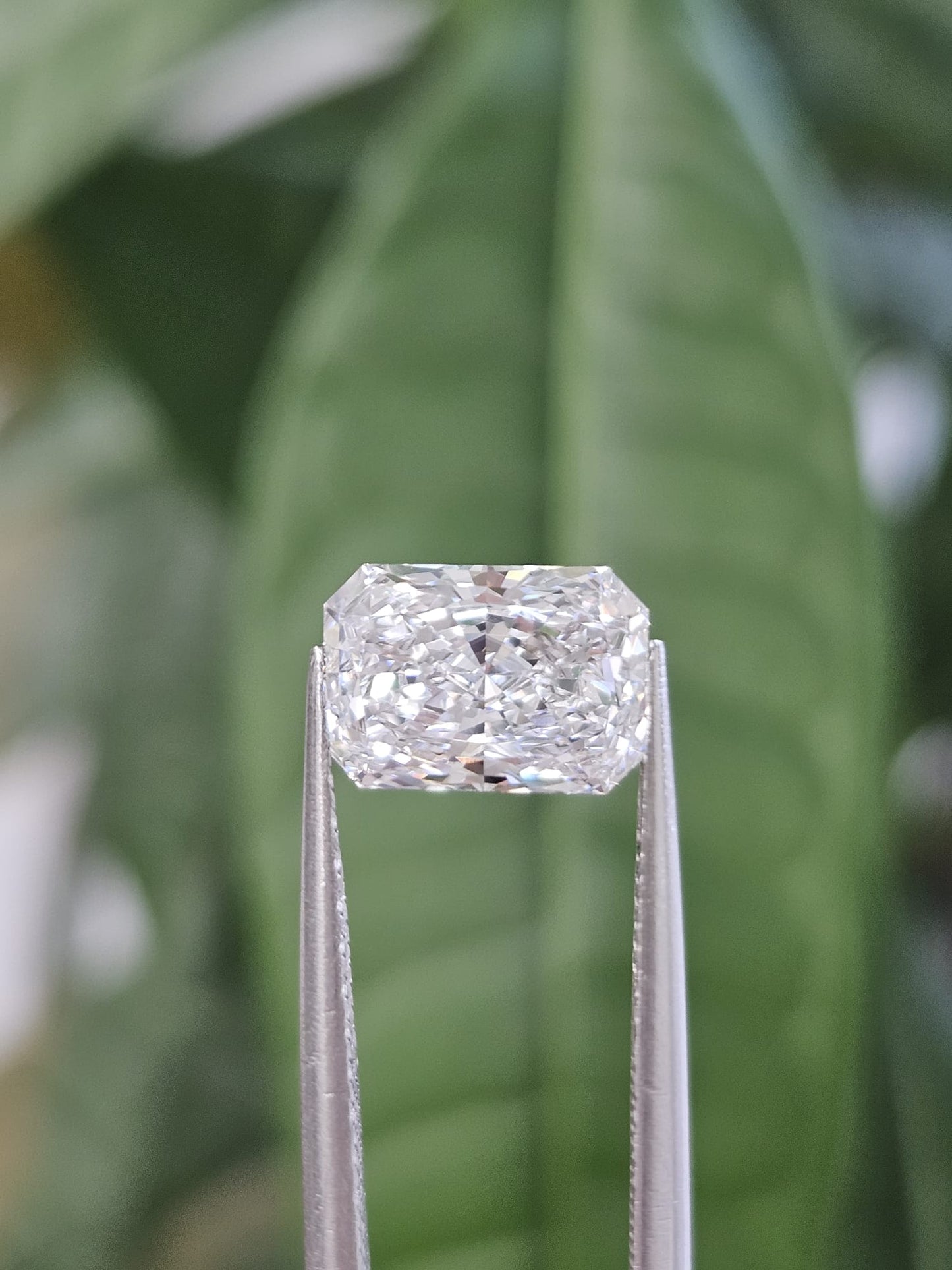 1.73CT RADIANT D VS1