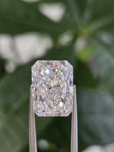 IGI 7.01CT RADIANT E VS2