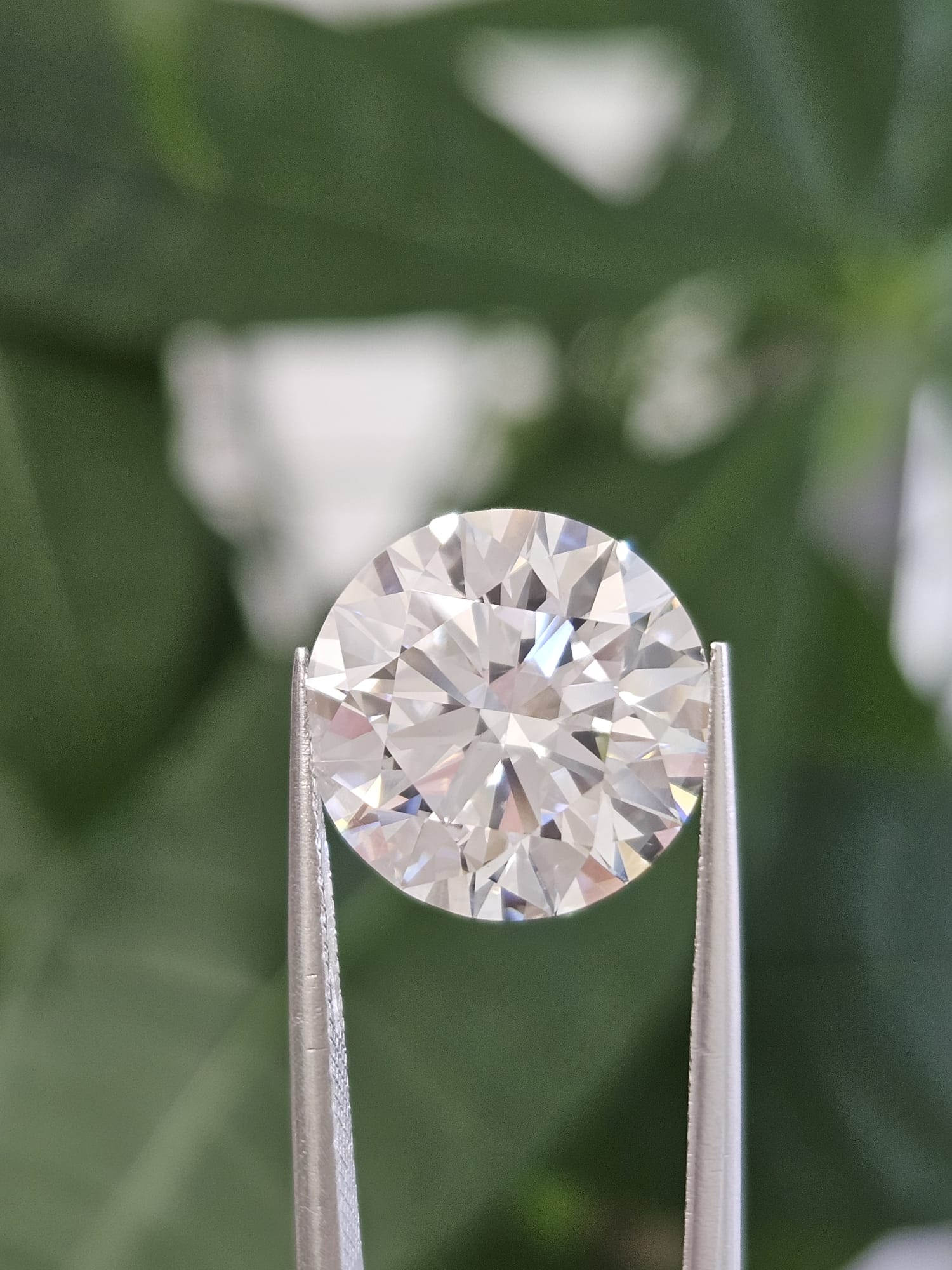 IGI 7.01CT ROUND G VS1