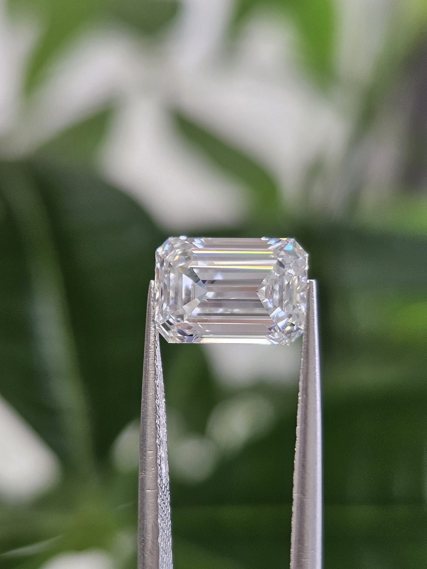 2.01CT EMERALD D VS1