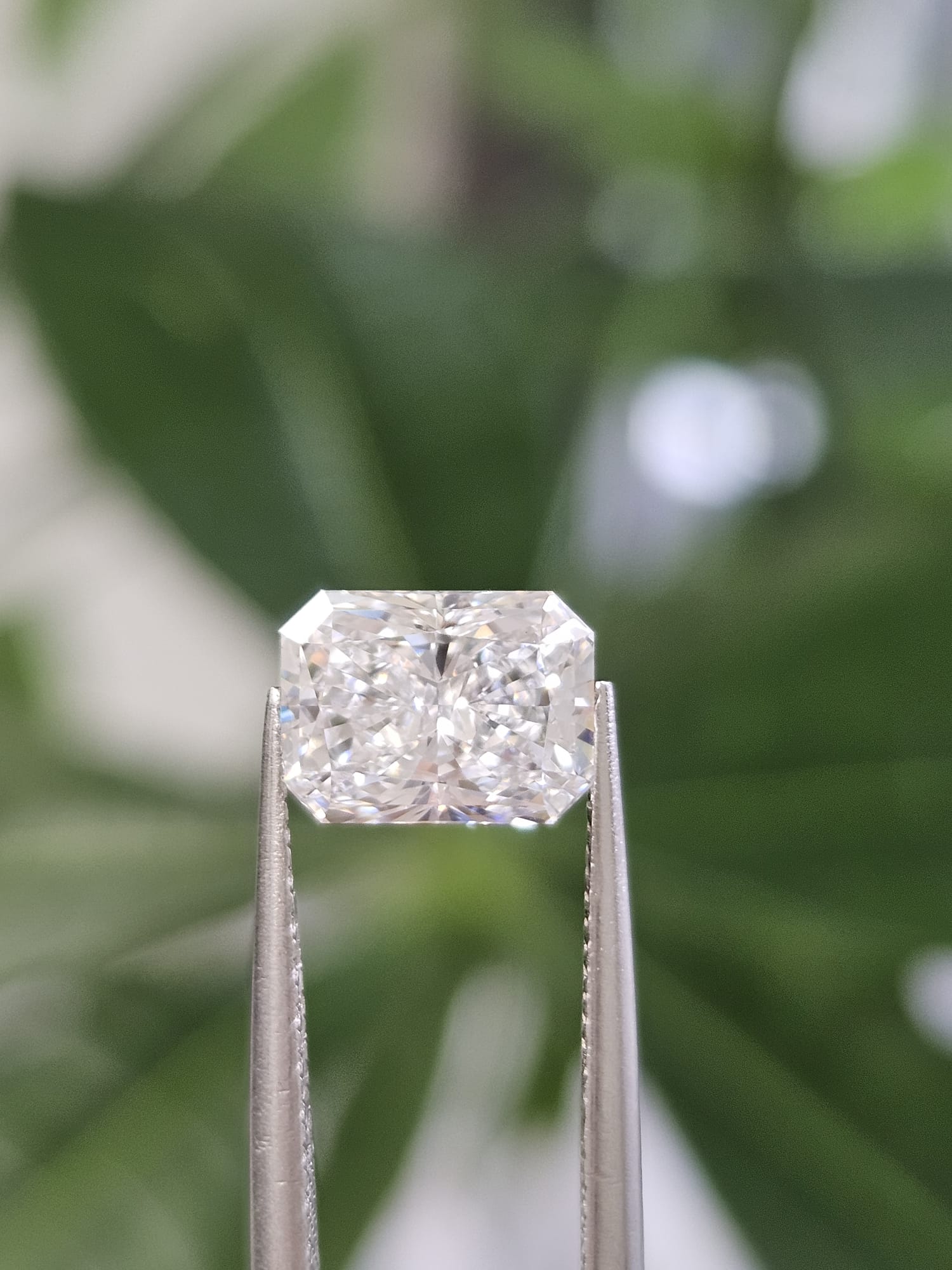 1.52CT RADIANT E VS1