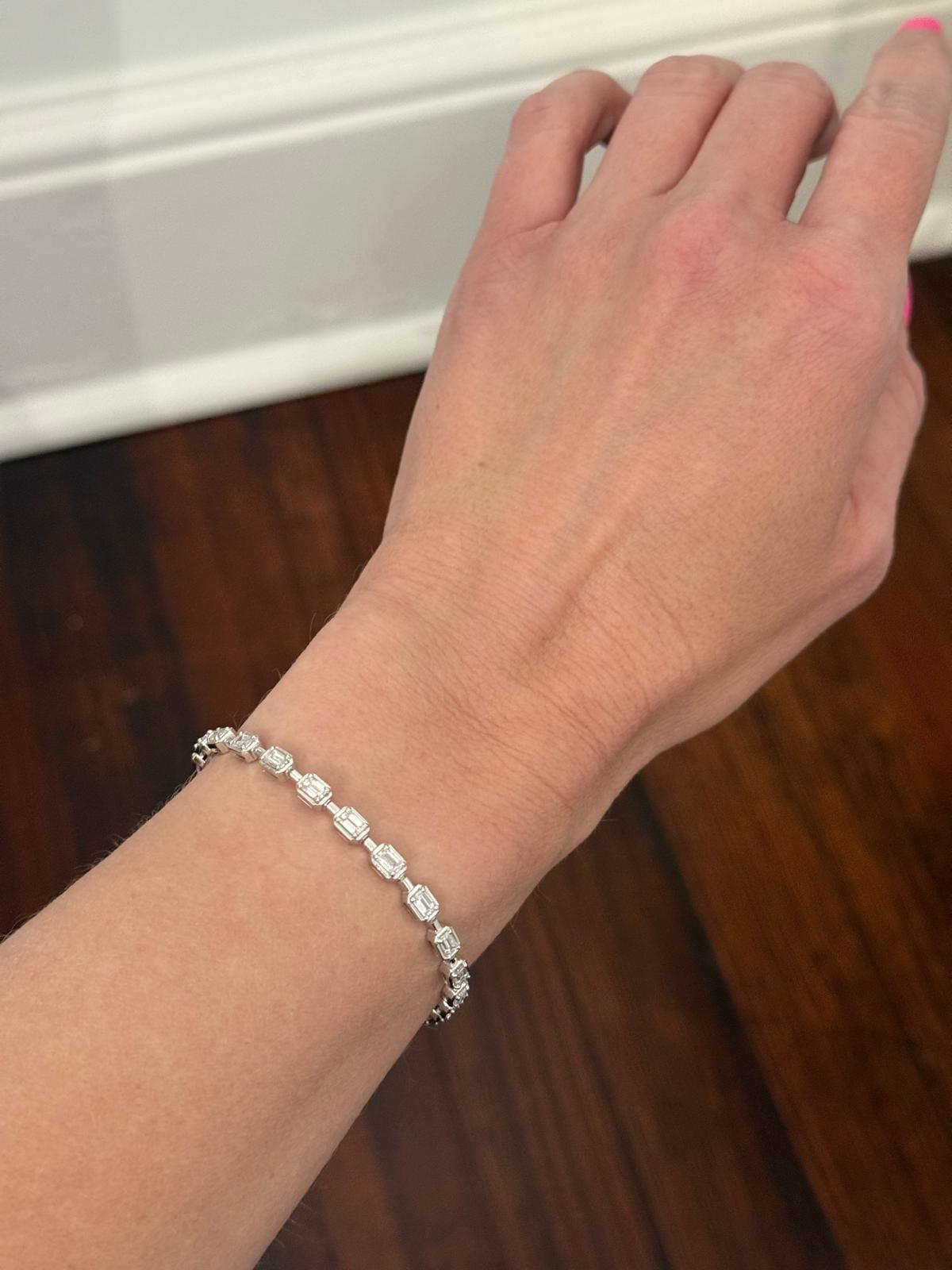 White Gold 3.8ct Emerald Lab Diamond Bracelet