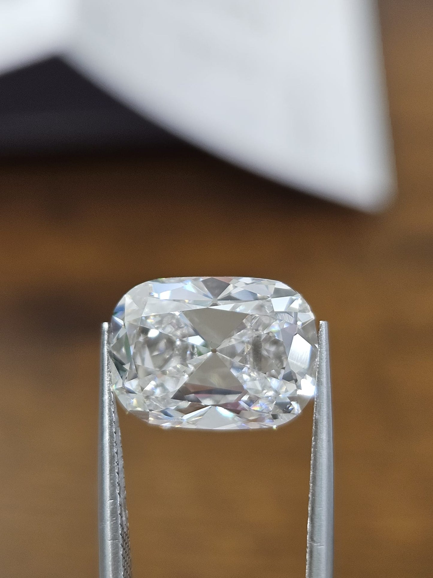 IGI 4.57CT OMC D VS1
