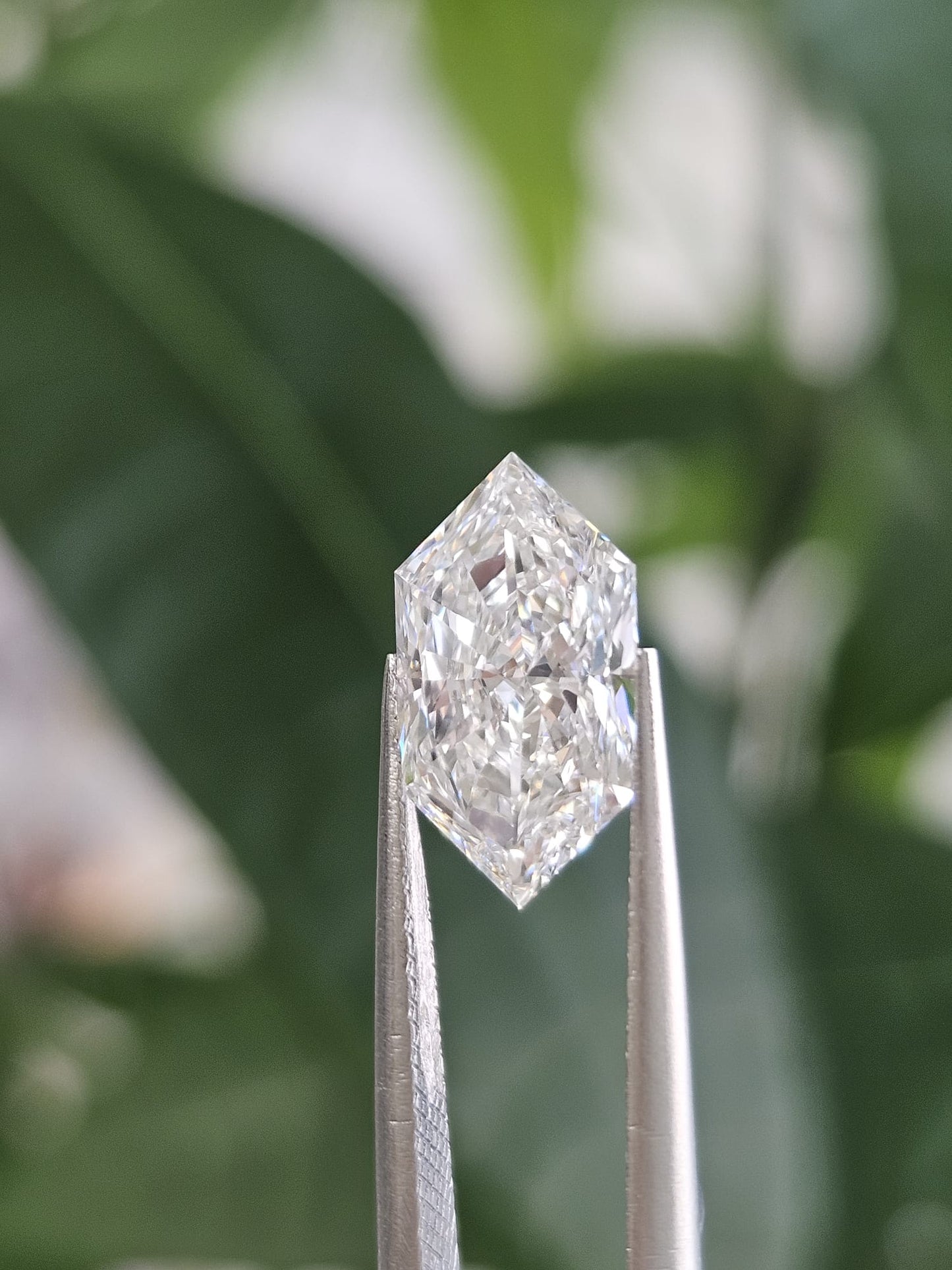 IGI 2.05CT HEXAGONAL F VS1