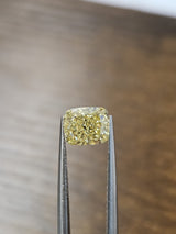 IGI 1.21CT CUSHION FANCY VIVID YELLOW VS1