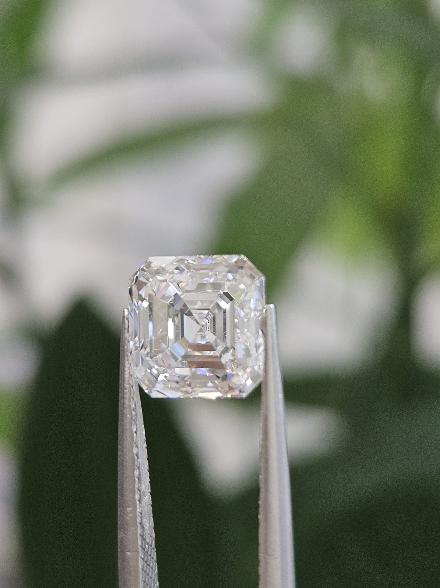 IGI 2.08CT ASSCHER D VS1