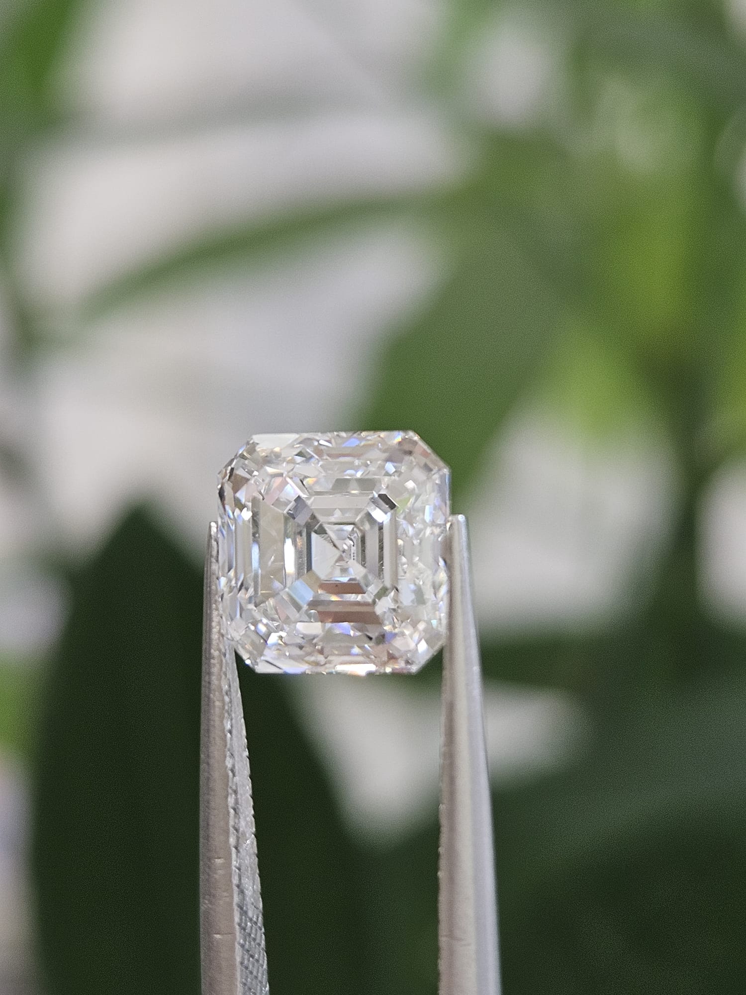 IGI 2.08CT ASSCHER D VS1