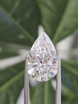 IGI 4.57CT PEAR E VS1