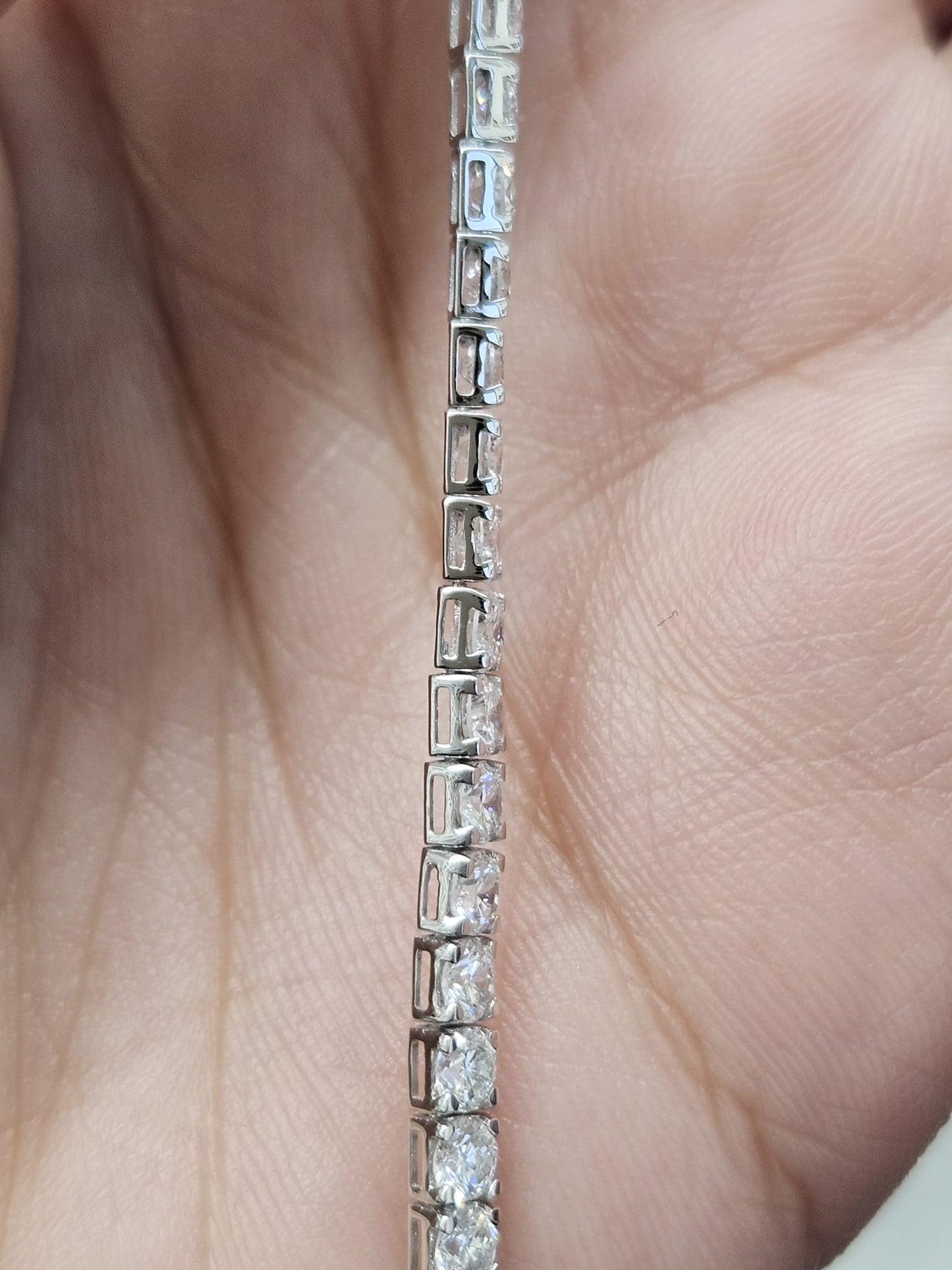 4.95 ct More Flexible Low setting 7 Inches Tennis Bracelet