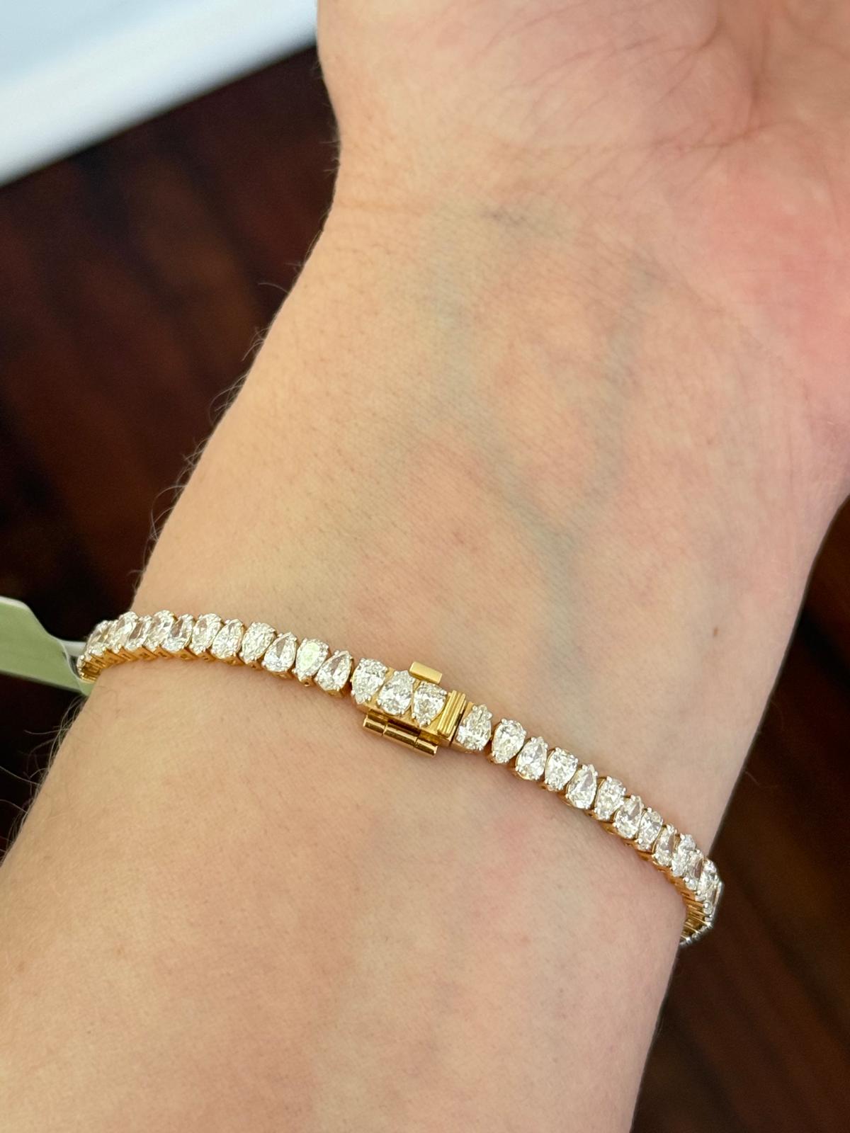 Yellow Gold 7.15ct Pear Shape Lab Diamond 7" Bracelet