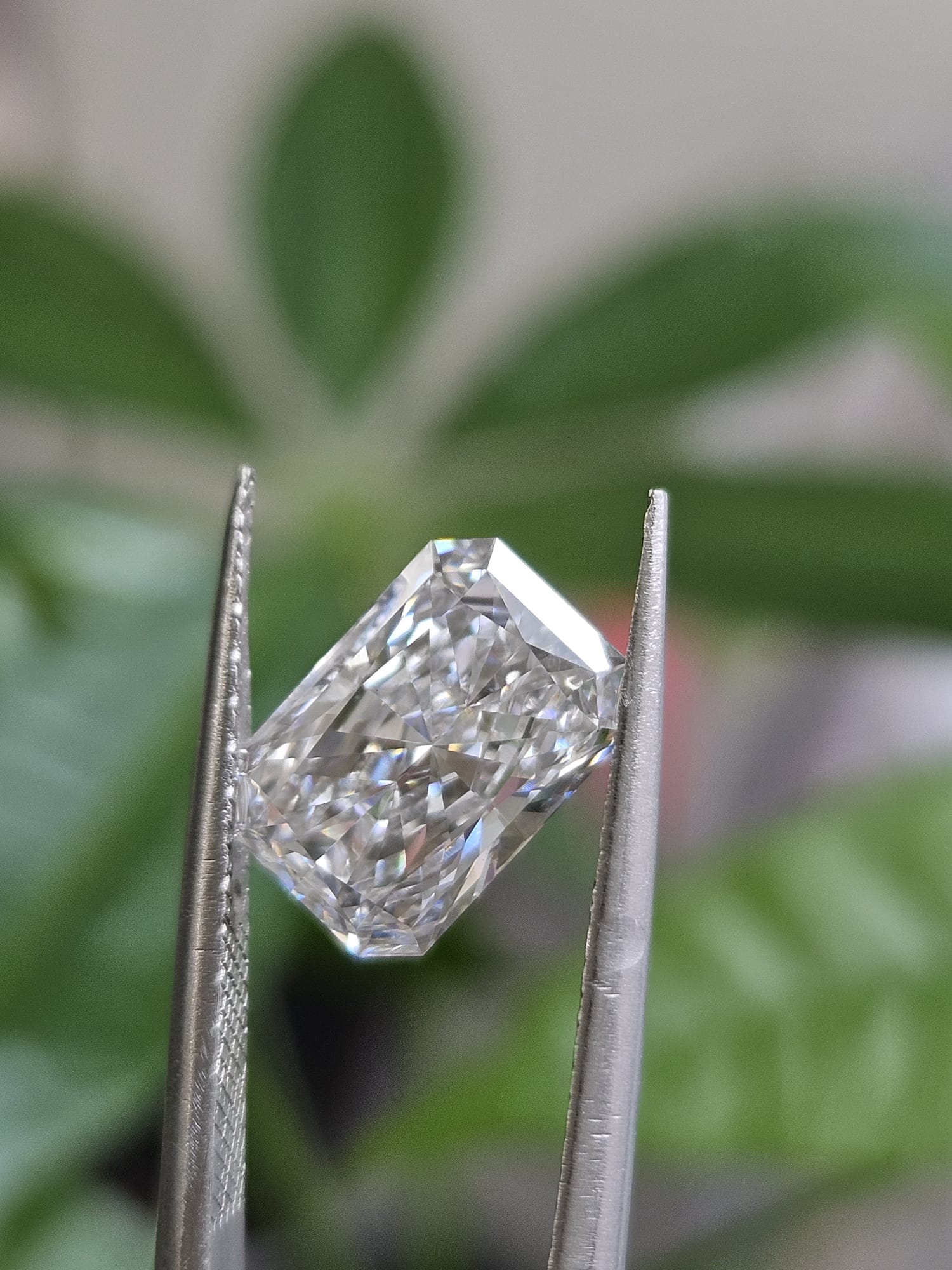 IGI 2.58CT RADIANT D VS1