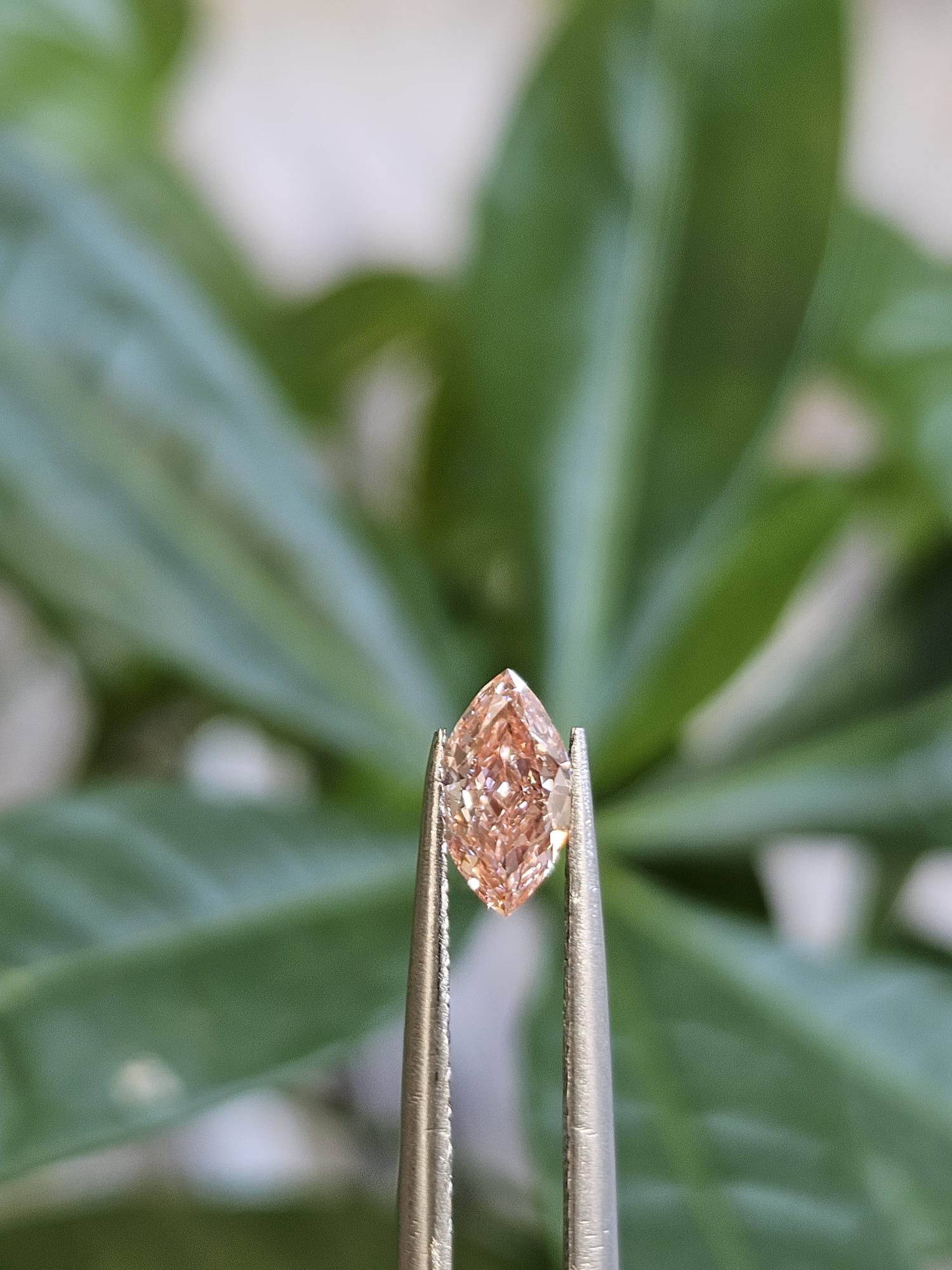 IGI 0.50CT MARQUISE FANCY VIVID PINK VVS2