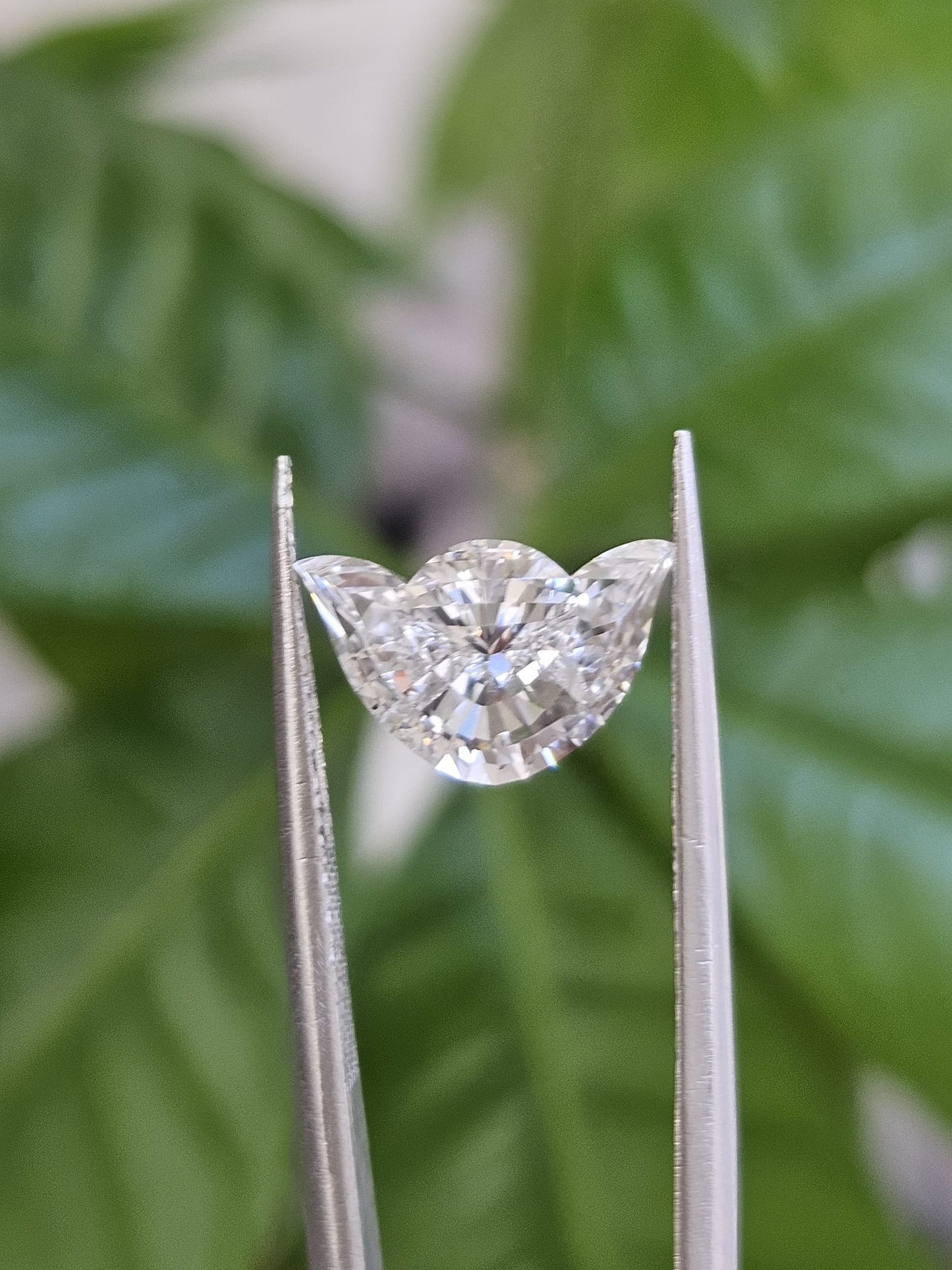 IGI 2.60CT FREEFORM E VS1