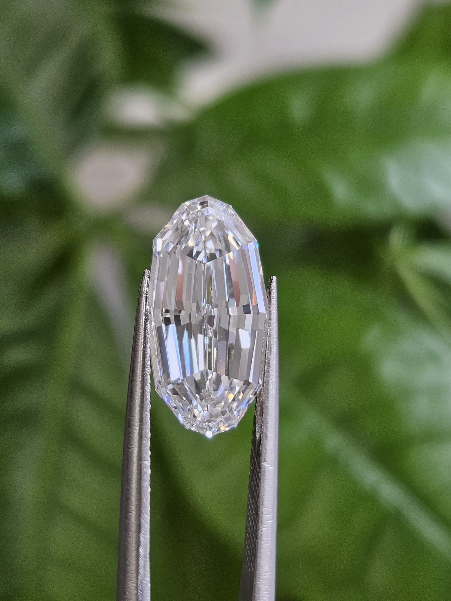 IGI 5.11CT ANTIQUE OVAL E VS1