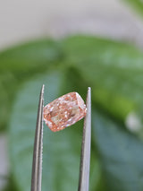 IGI 1.12CT CUSHION FANCY VIVID PINK VS1