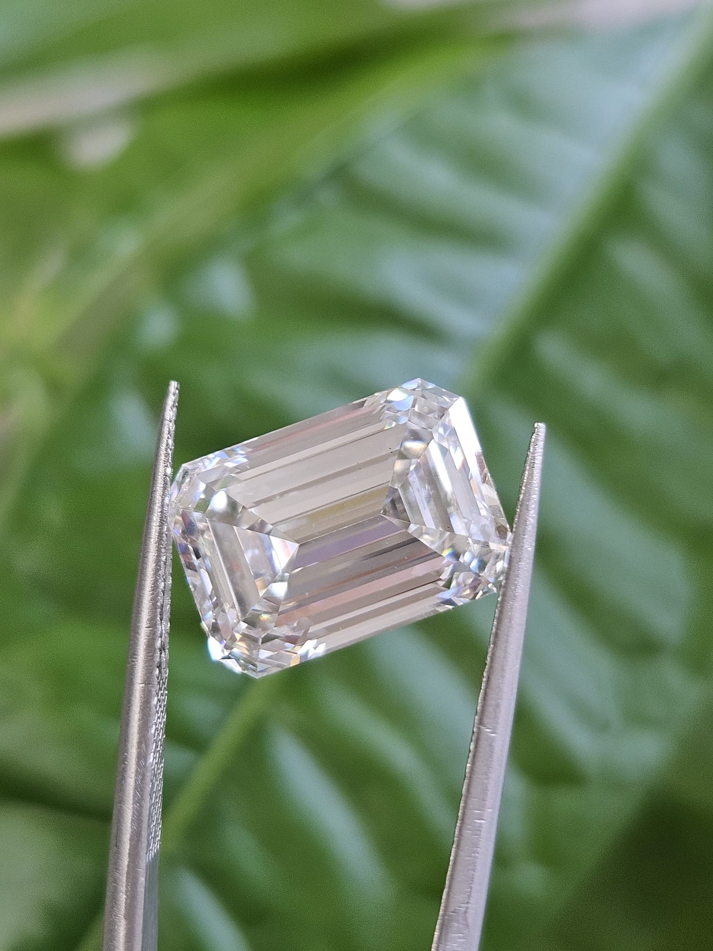 IGI 6.58CT EMERALD G VS2