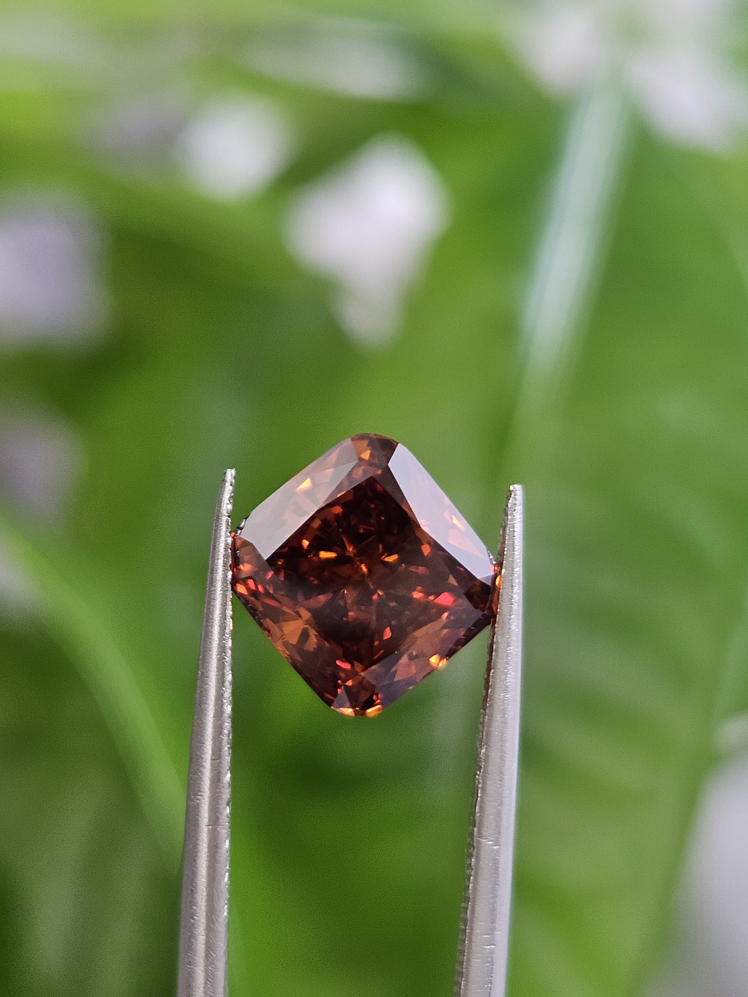 IGI 2.78CT SQUARE CUSHION FANCY DEEP ORANGE VS1