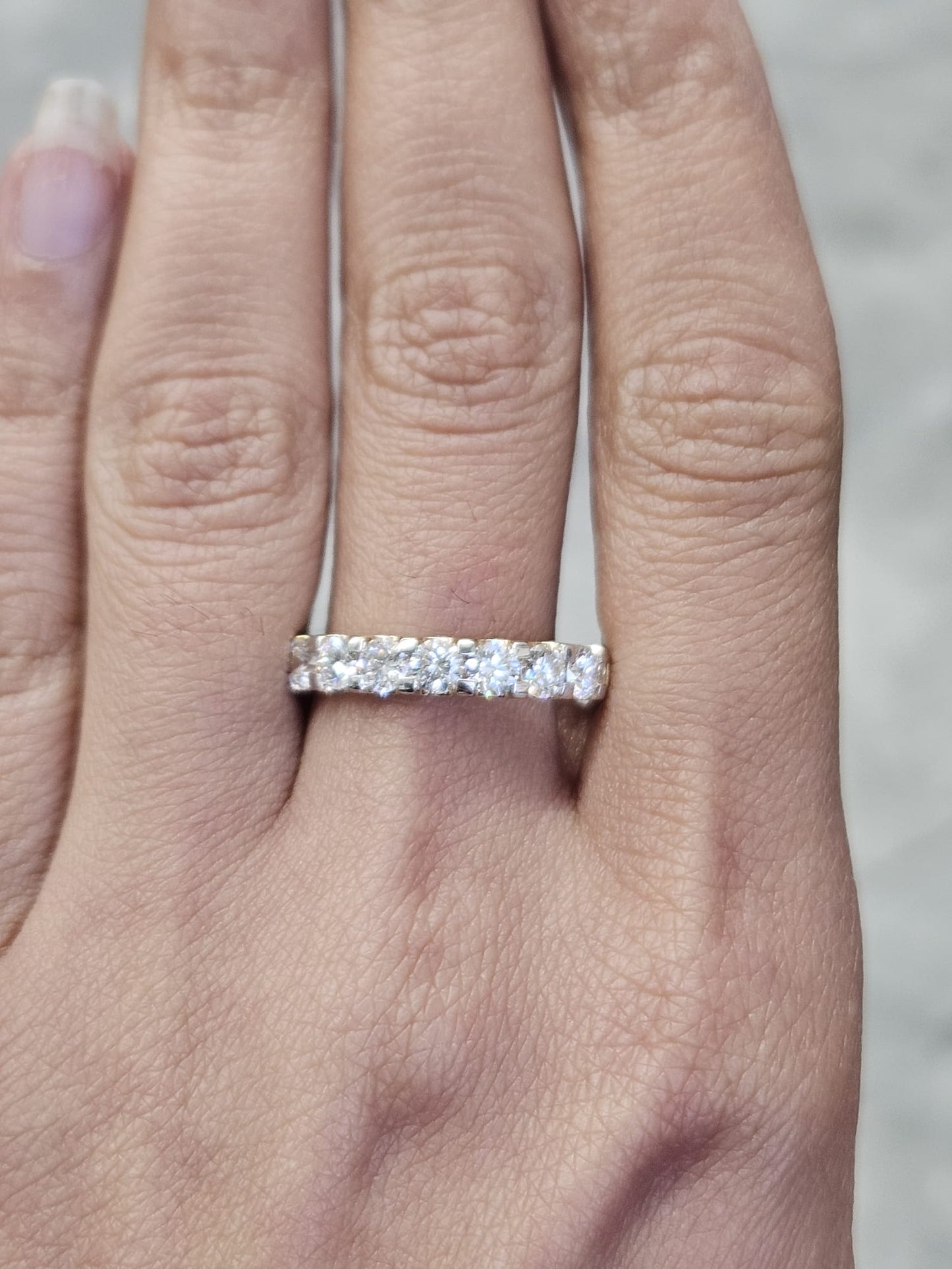 1.01ct Yellow Gold Round Lab Diamond Band