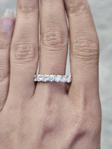 1.01ct Yellow Gold Round Lab Diamond Band