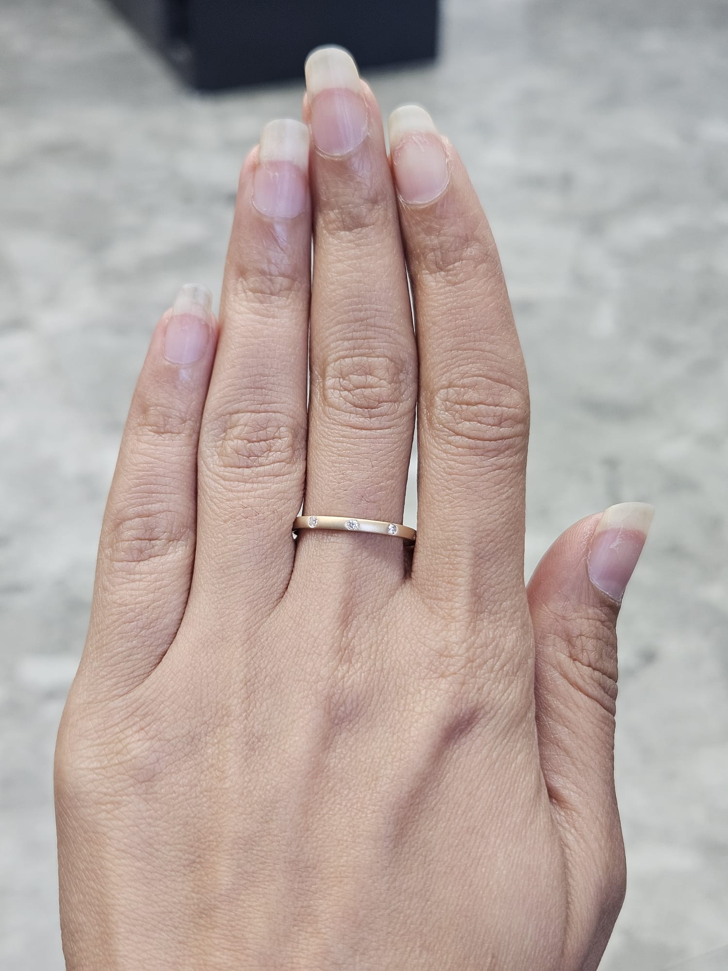 0.14ct Yellow Gold Matt Finish Round Lab Diamond Band