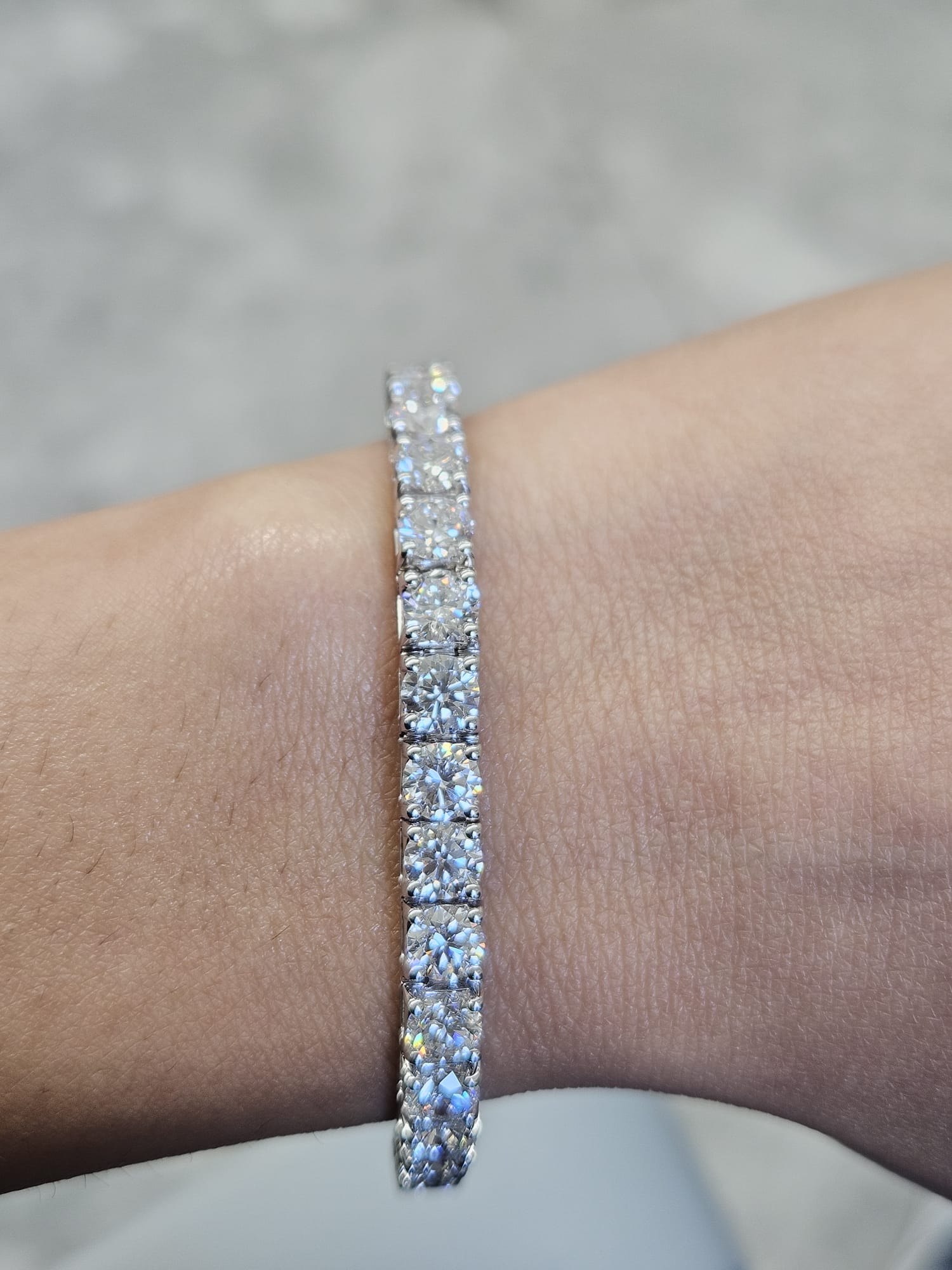 13.5ct White Gold Round Lab Diamond 7" Bracelet