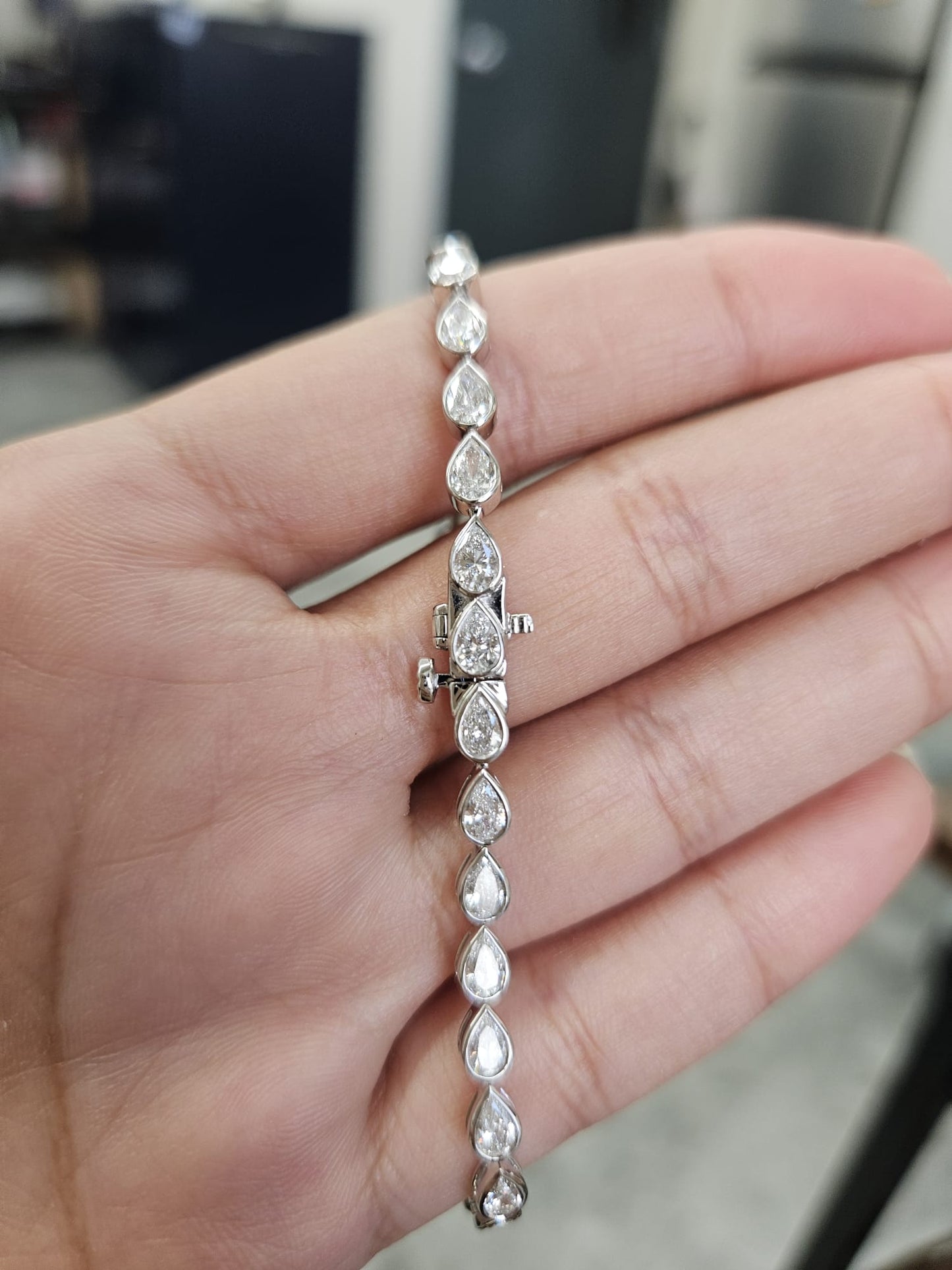9.56Ct White Gold Bezel Set Pear Shape Lab Diamond 7" Bracelet