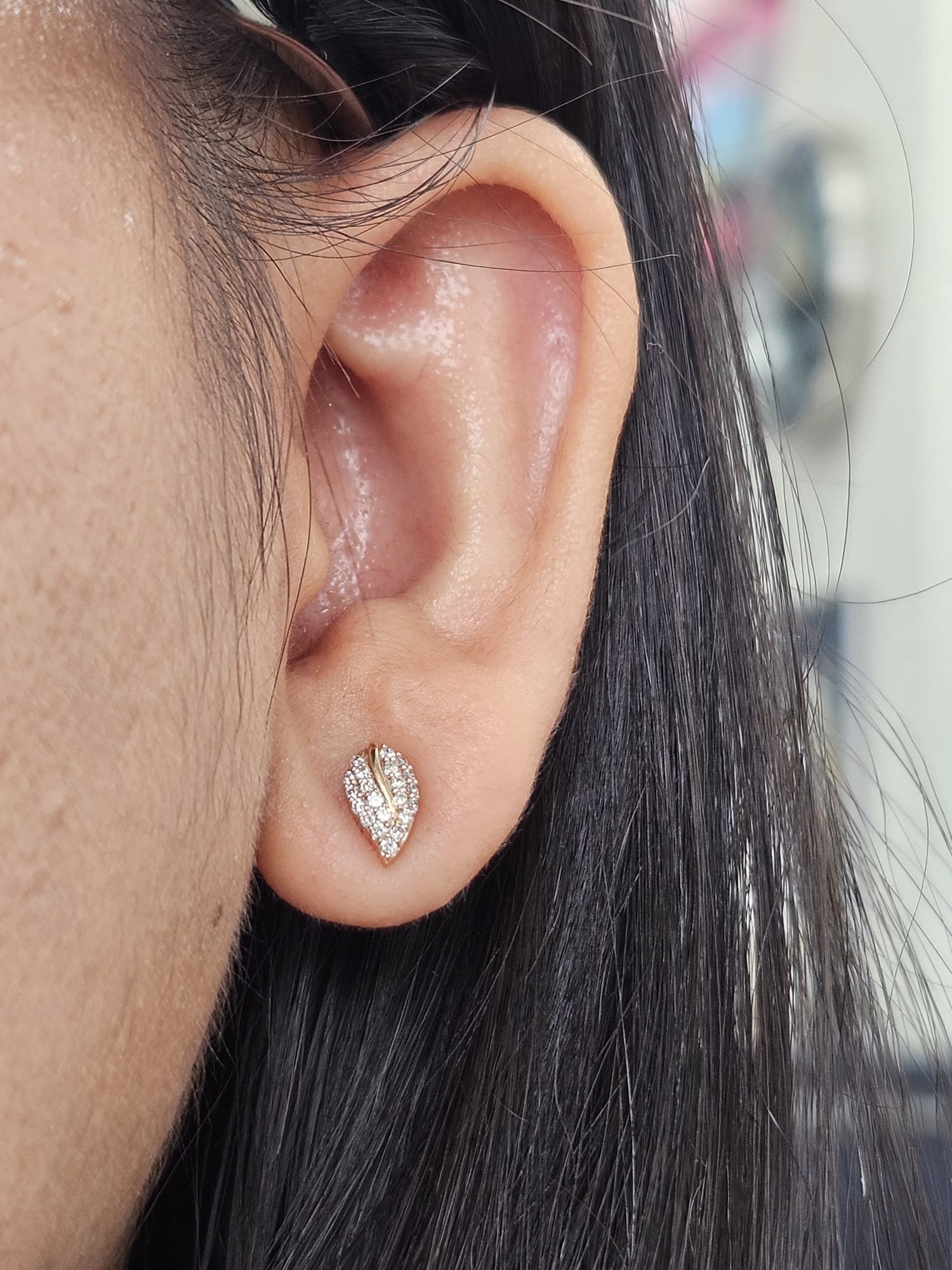0.08ct Yellow Gold Lab Diamond Earring