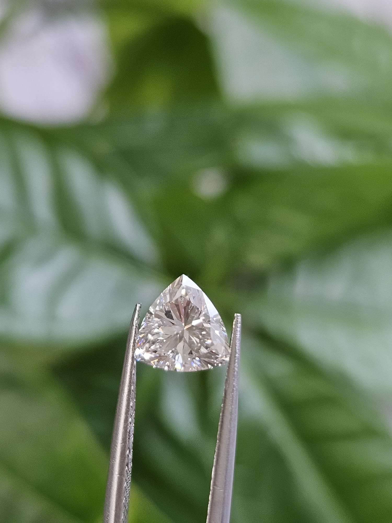 IGI 1.03CT TRIANGLE G VVS2